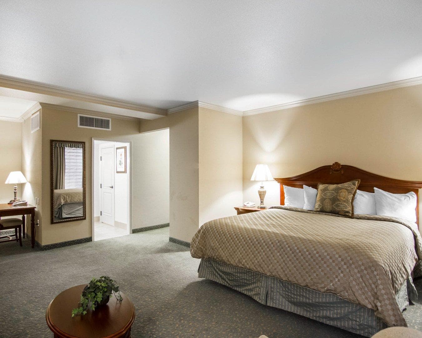 Liberty Hotel, an Ascend Collection Hotel - Image 3