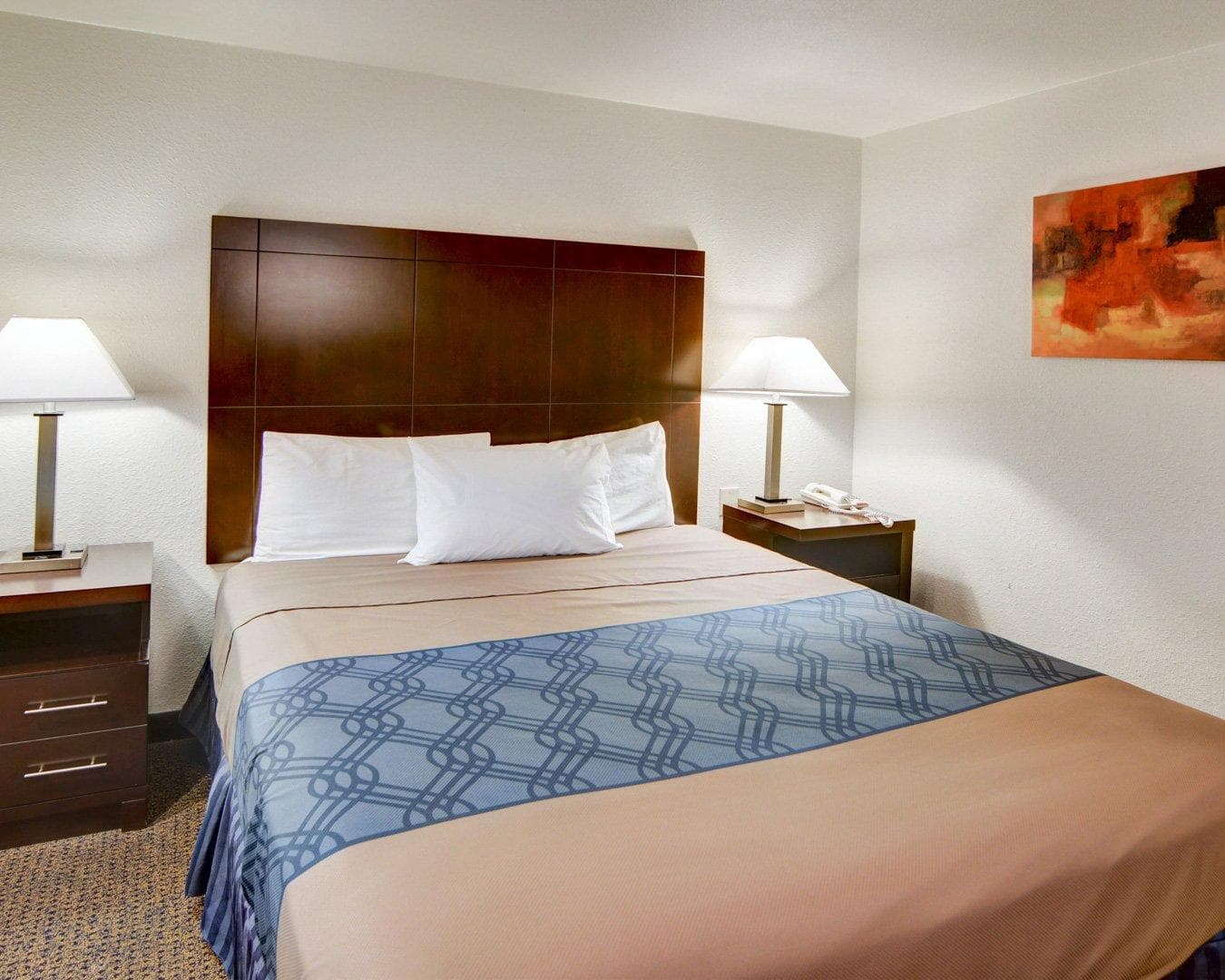 Rodeway Inn & Suites Lewisville I-35 - Image 1