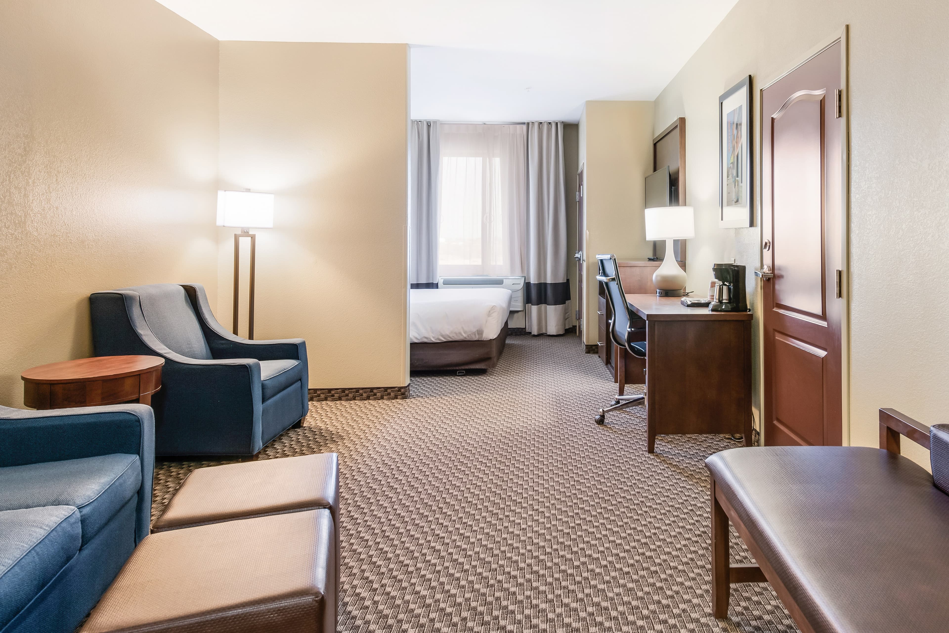 Comfort Suites Fort Stockton - Image 2