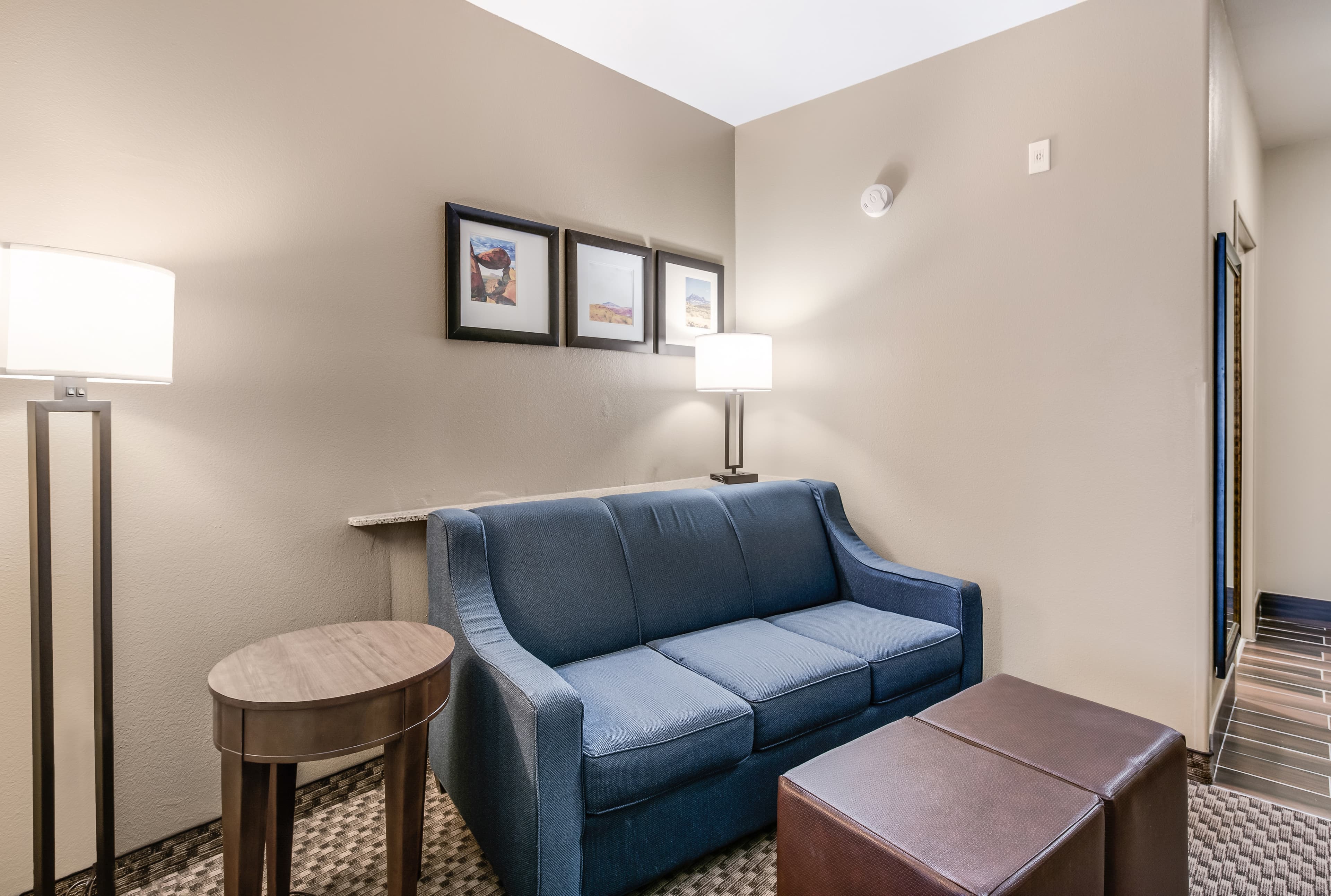 Comfort Suites Fort Stockton — 10