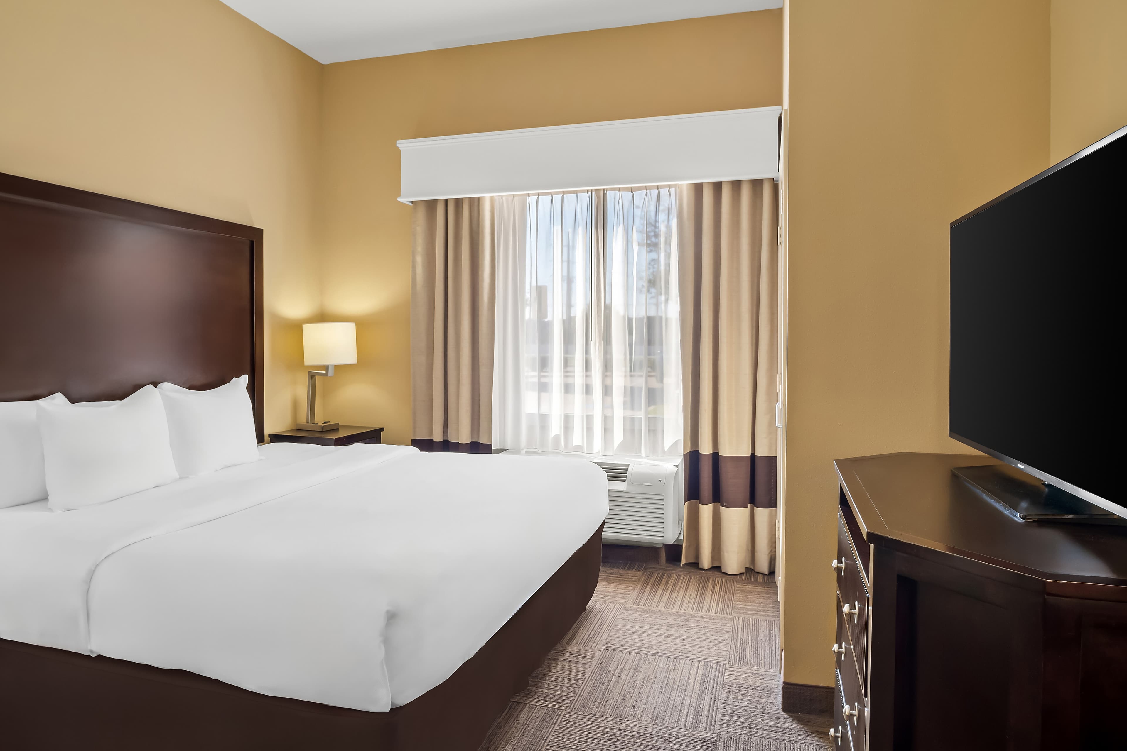 Comfort Suites Frisco — 13