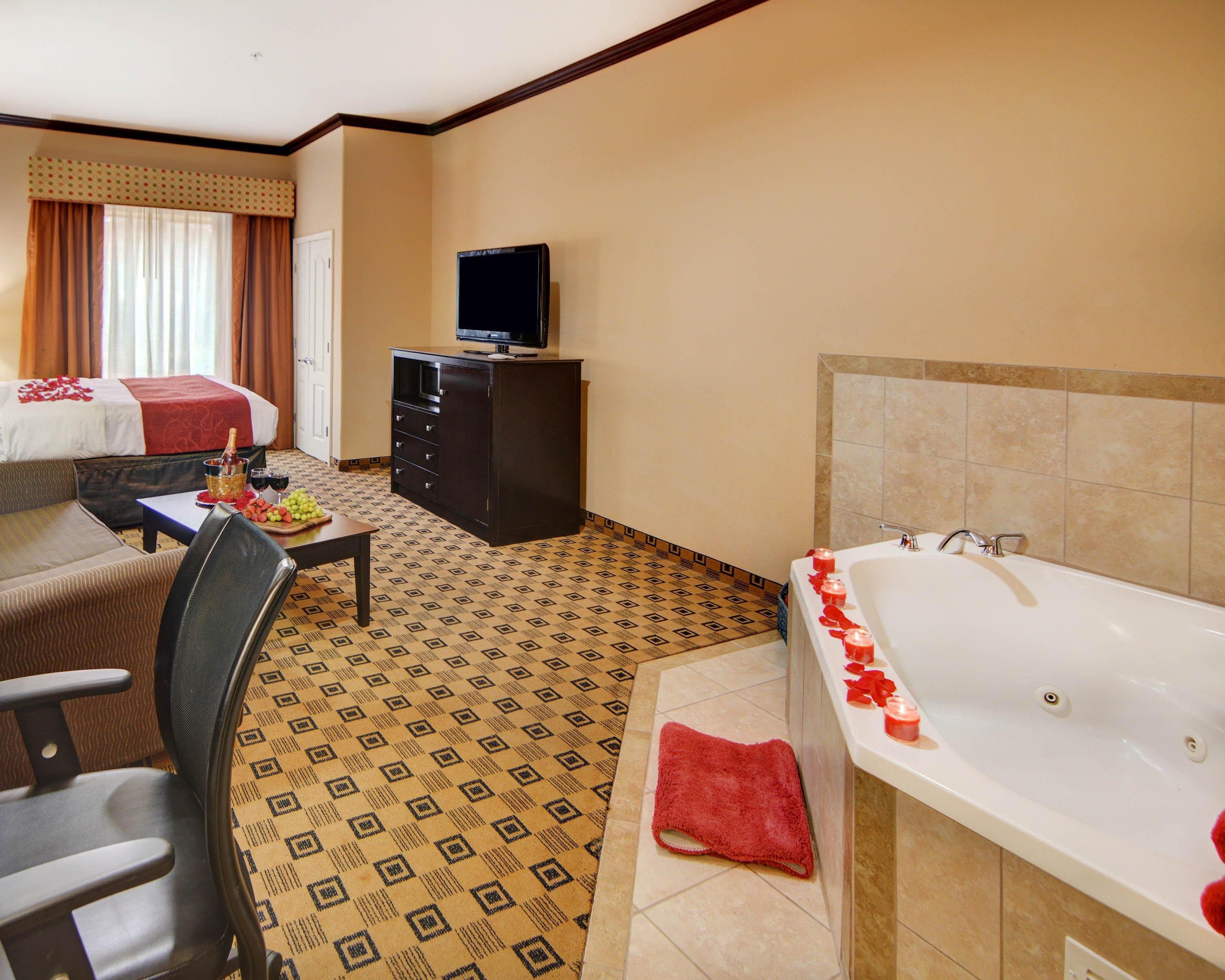 Comfort Suites Kilgore — 9