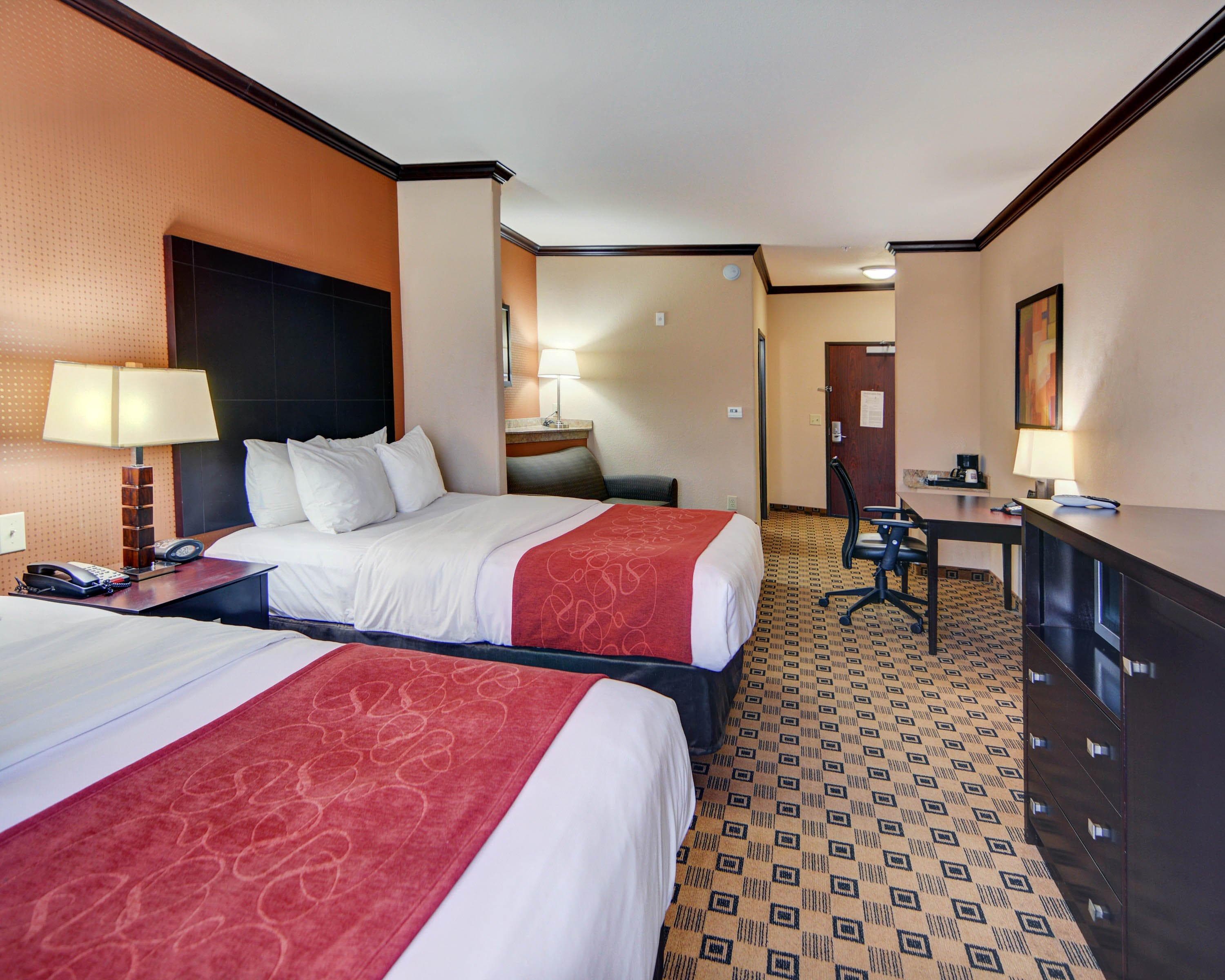 Comfort Suites Kilgore - Image 3