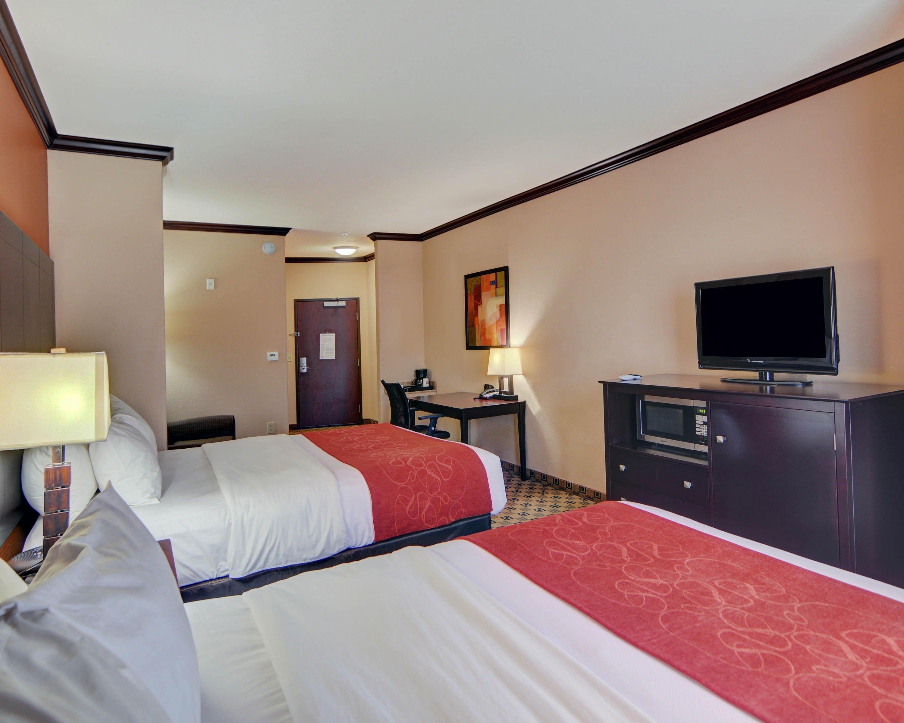 Comfort Suites Kilgore - Image 4