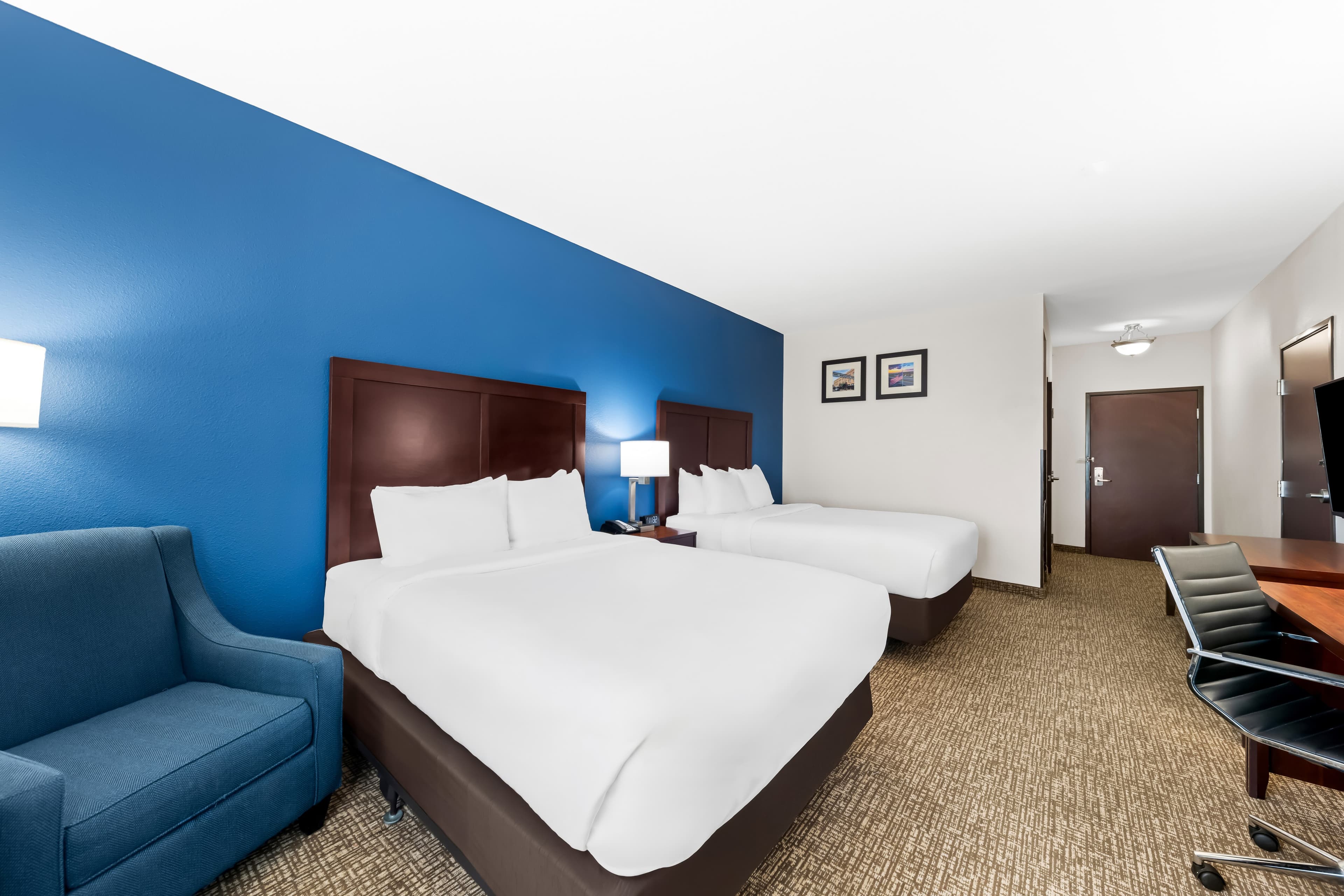 Comfort Inn & Suites Near Lake Lewisville — 8