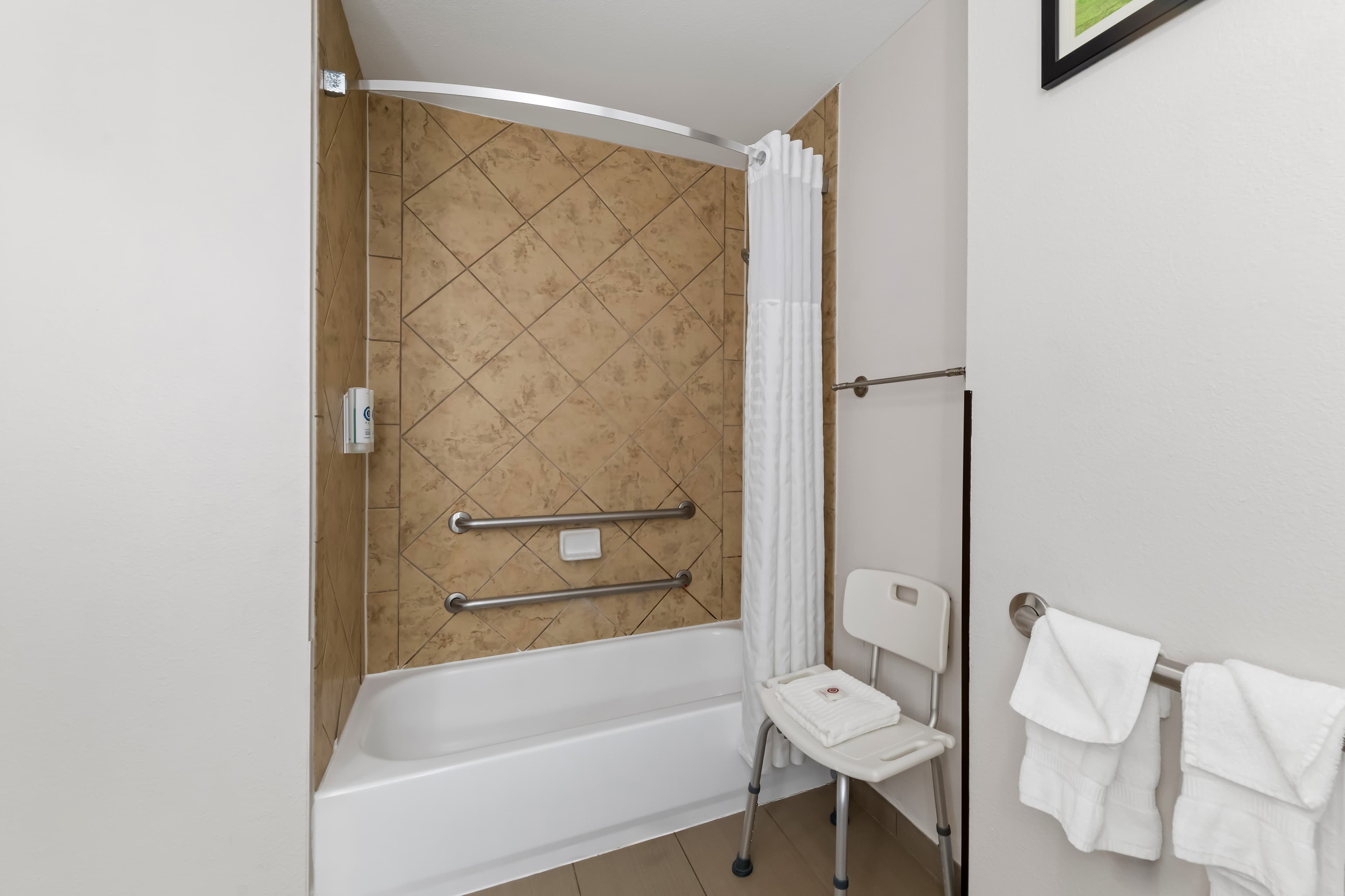 Comfort Inn & Suites Near Lake Lewisville — 9