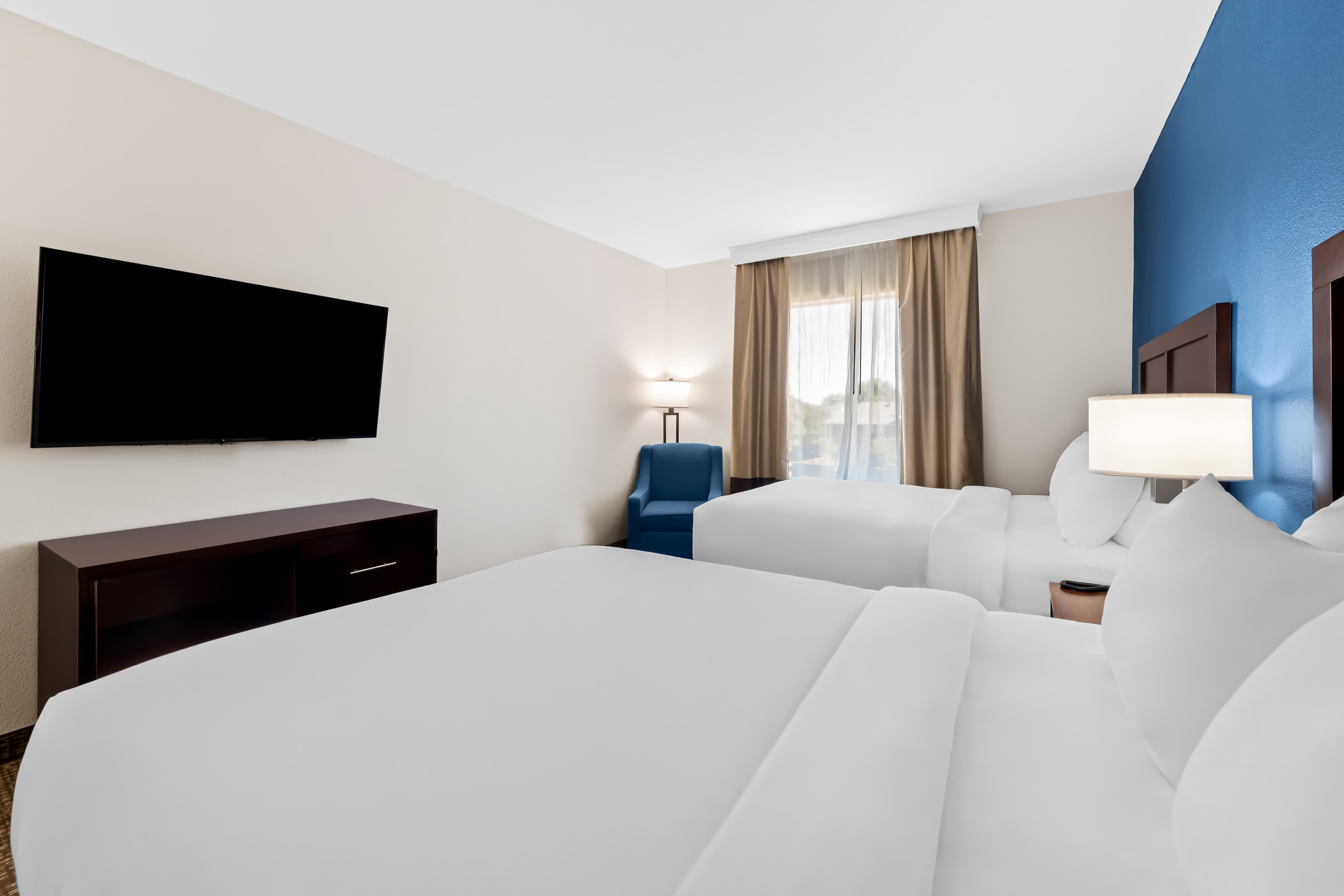 Comfort Inn & Suites Near Lake Lewisville — 15