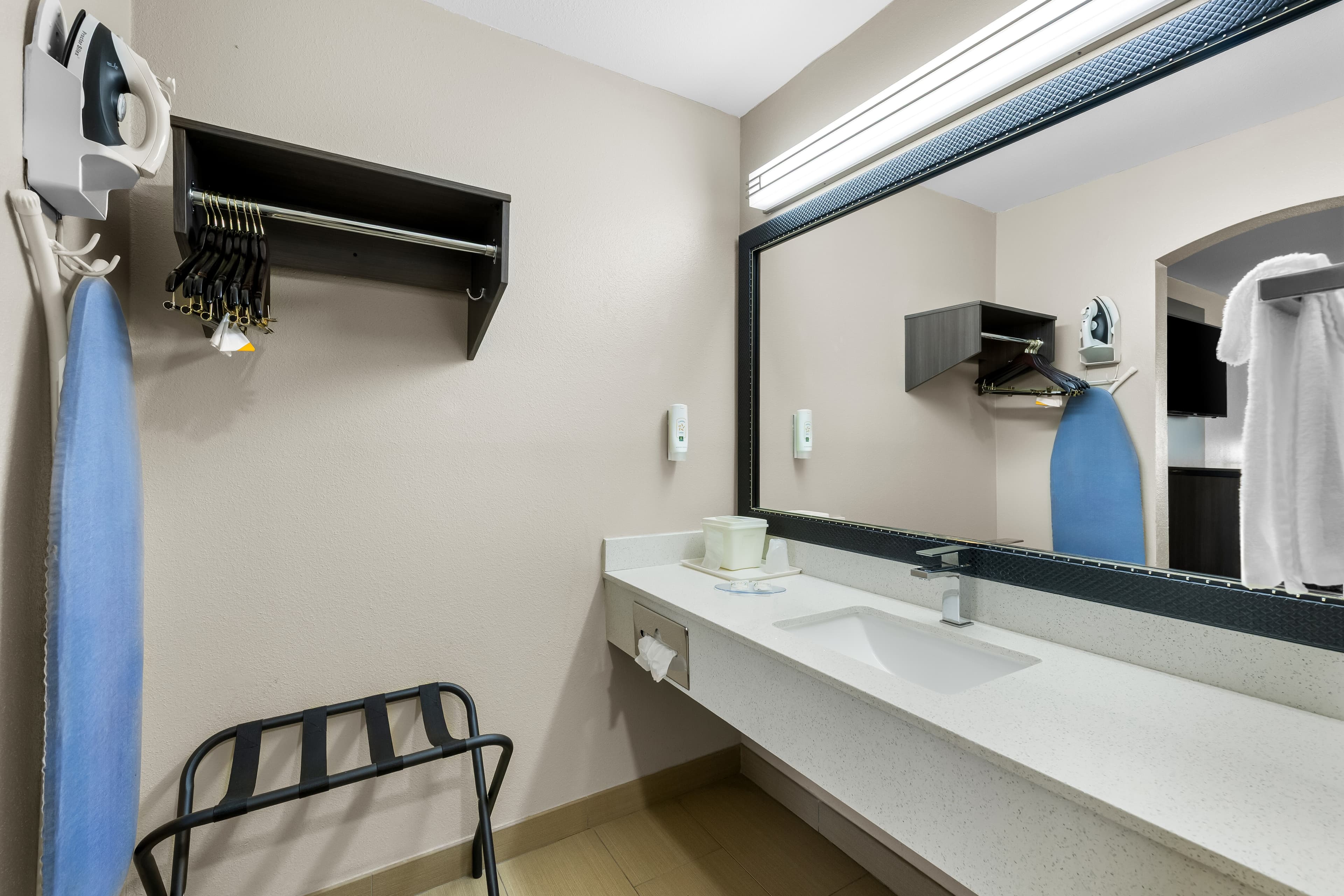 Quality Inn Marshall — 11