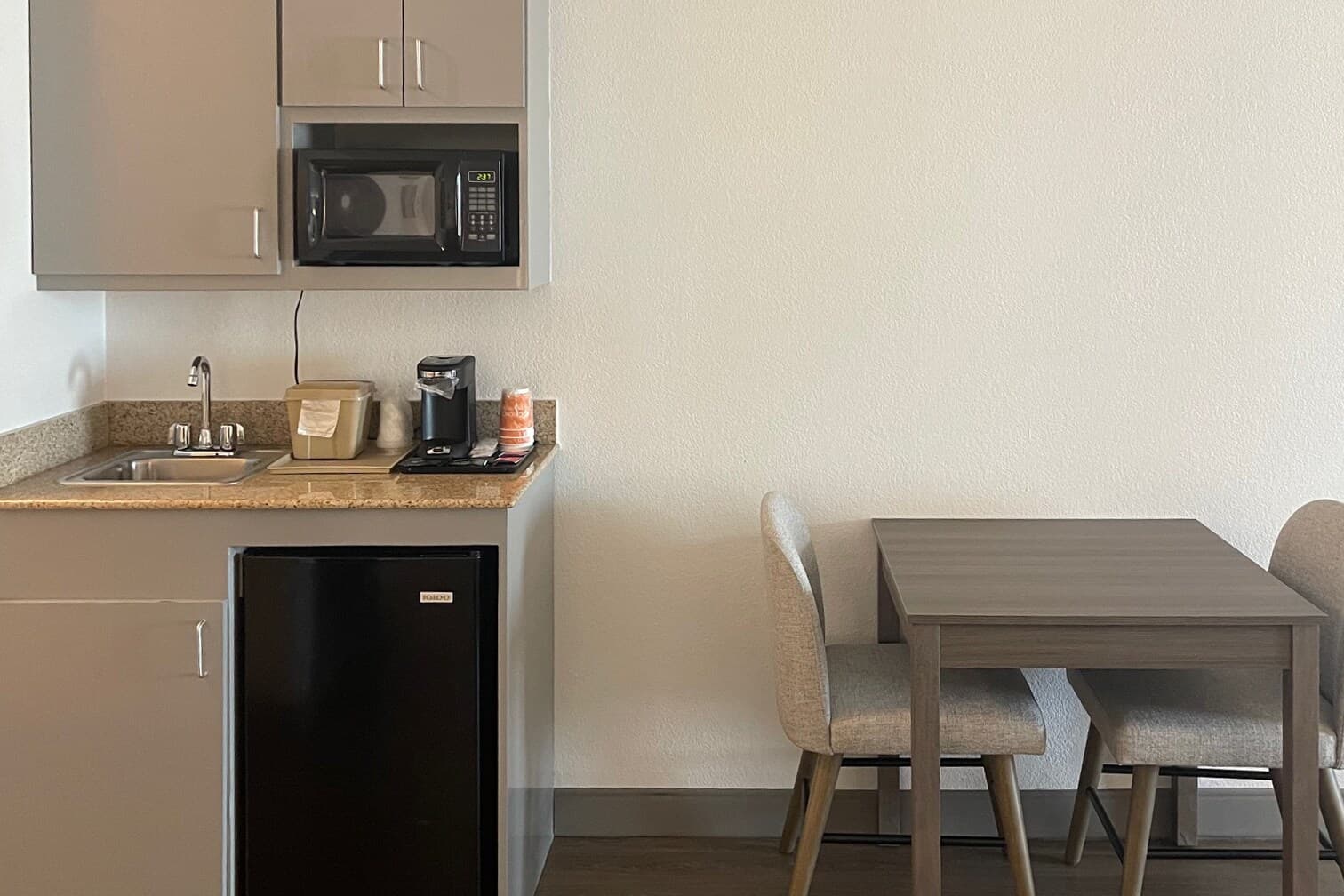 Comfort Suites Granbury — 12