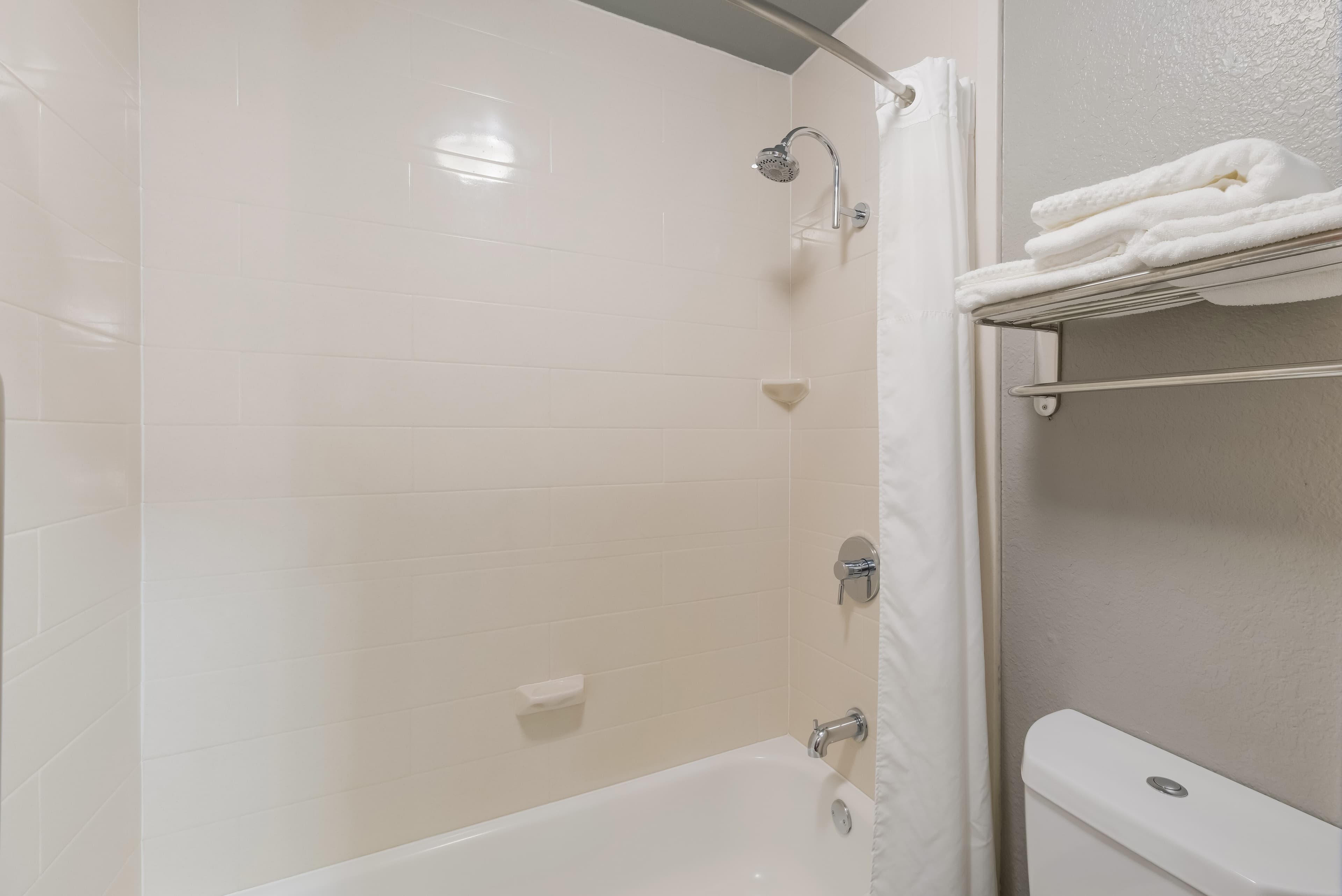 Quality Inn Alpine — 11