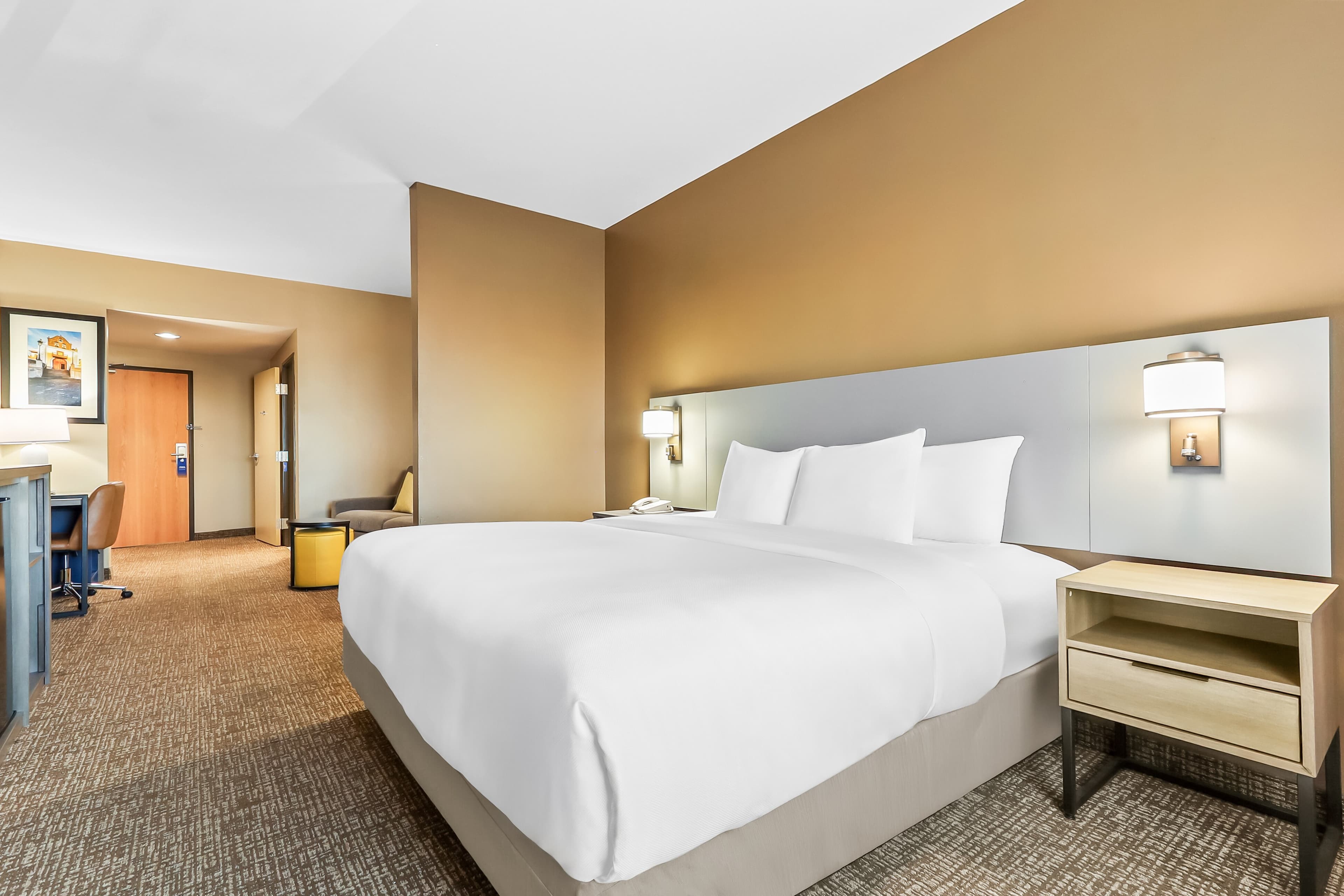 Comfort Suites El Paso West — 13
