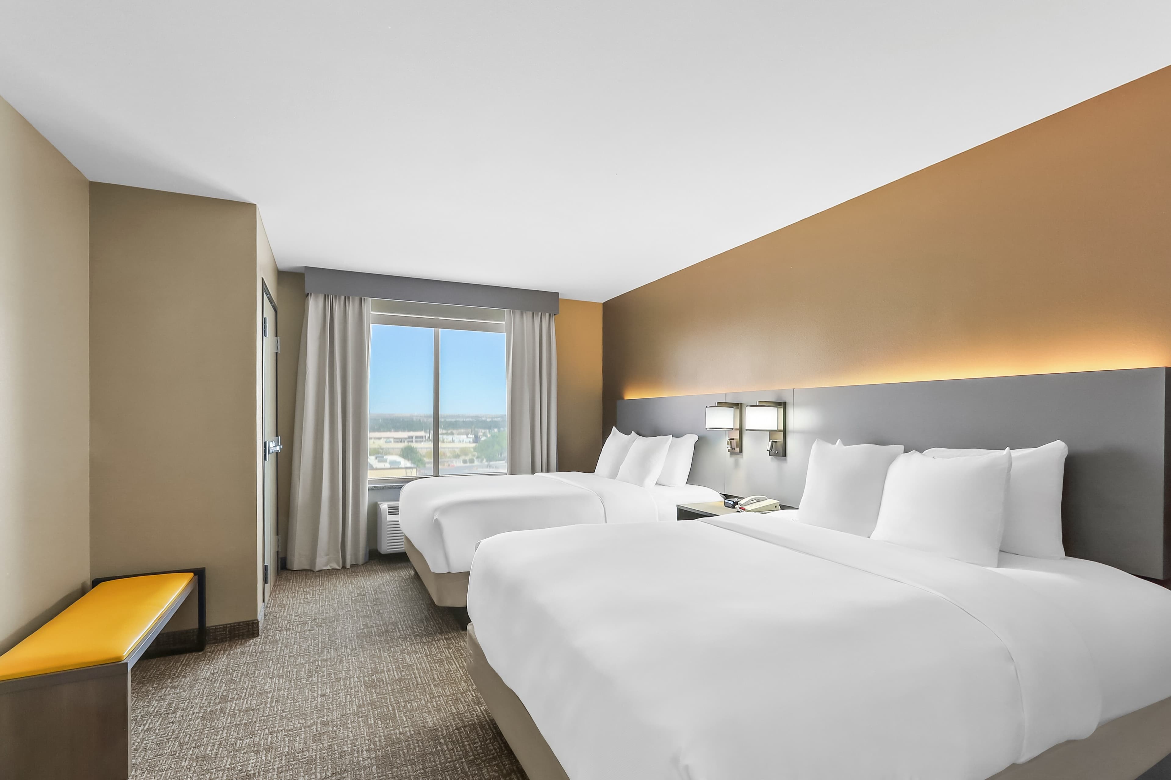 Comfort Suites El Paso West — 14