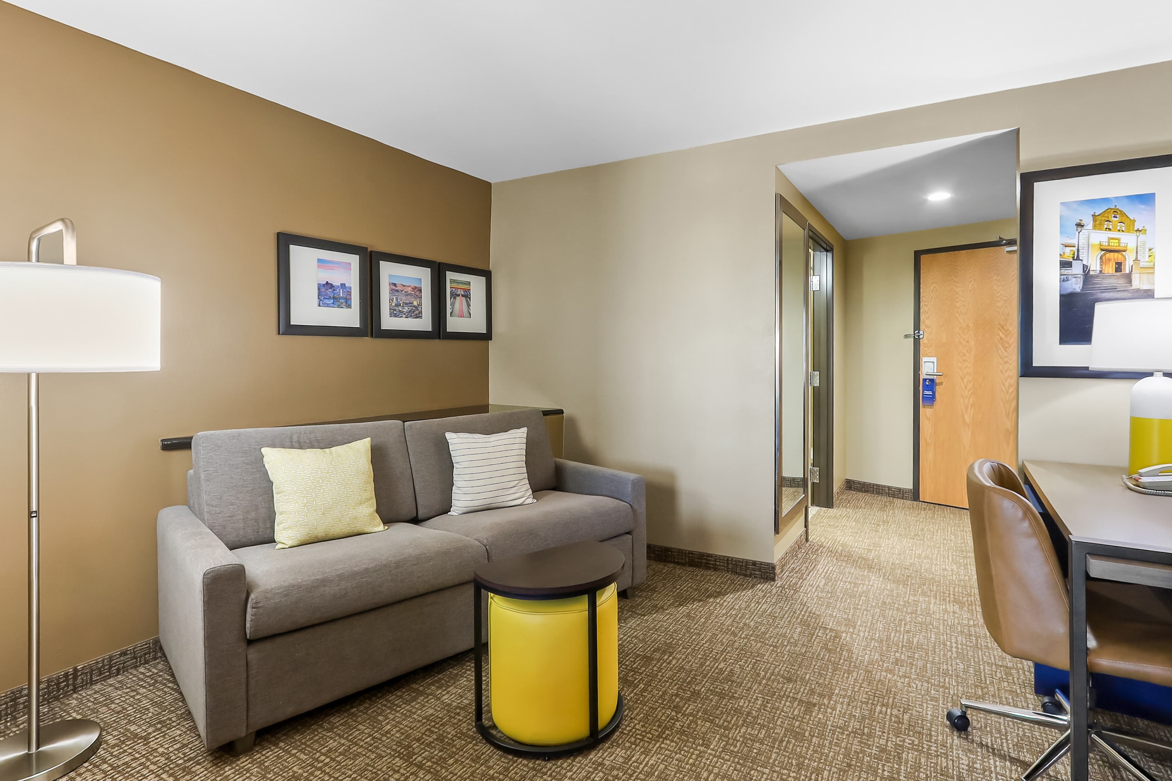 Comfort Suites El Paso West — 15