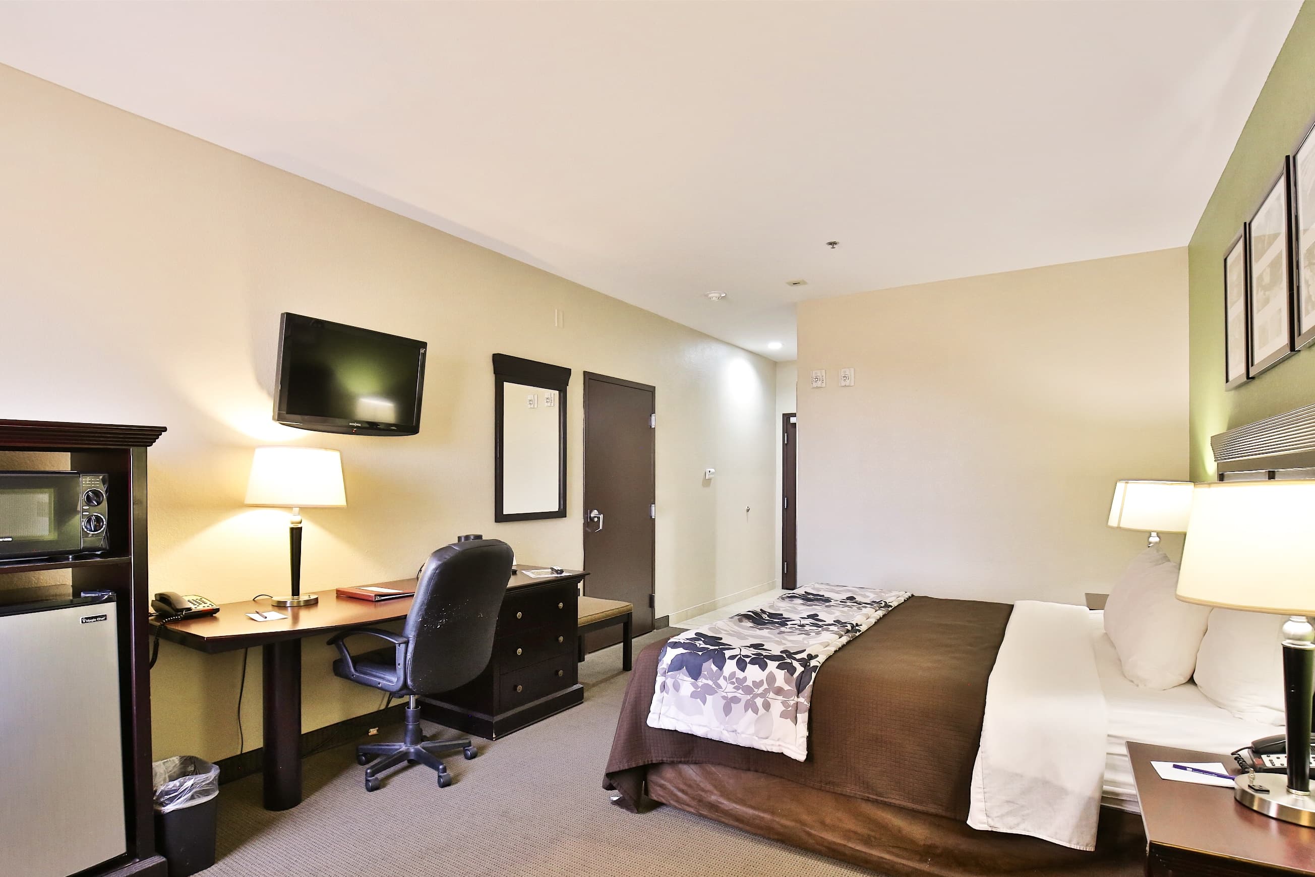 Sleep Inn & Suites Abilene Near University - Image 4
