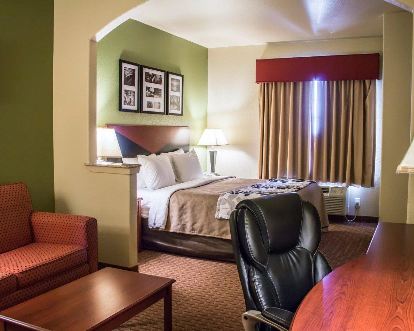 Sleep Inn & Suites at Six Flags — 7