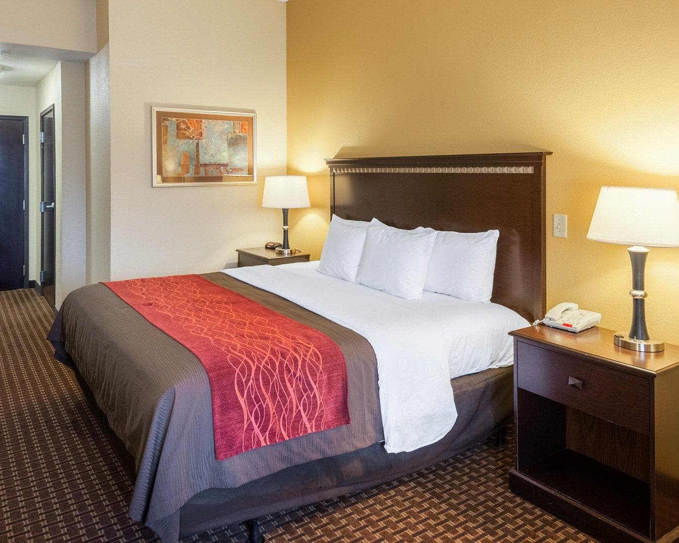 Comfort Inn & Suites Regional Medical Center - Image 2
