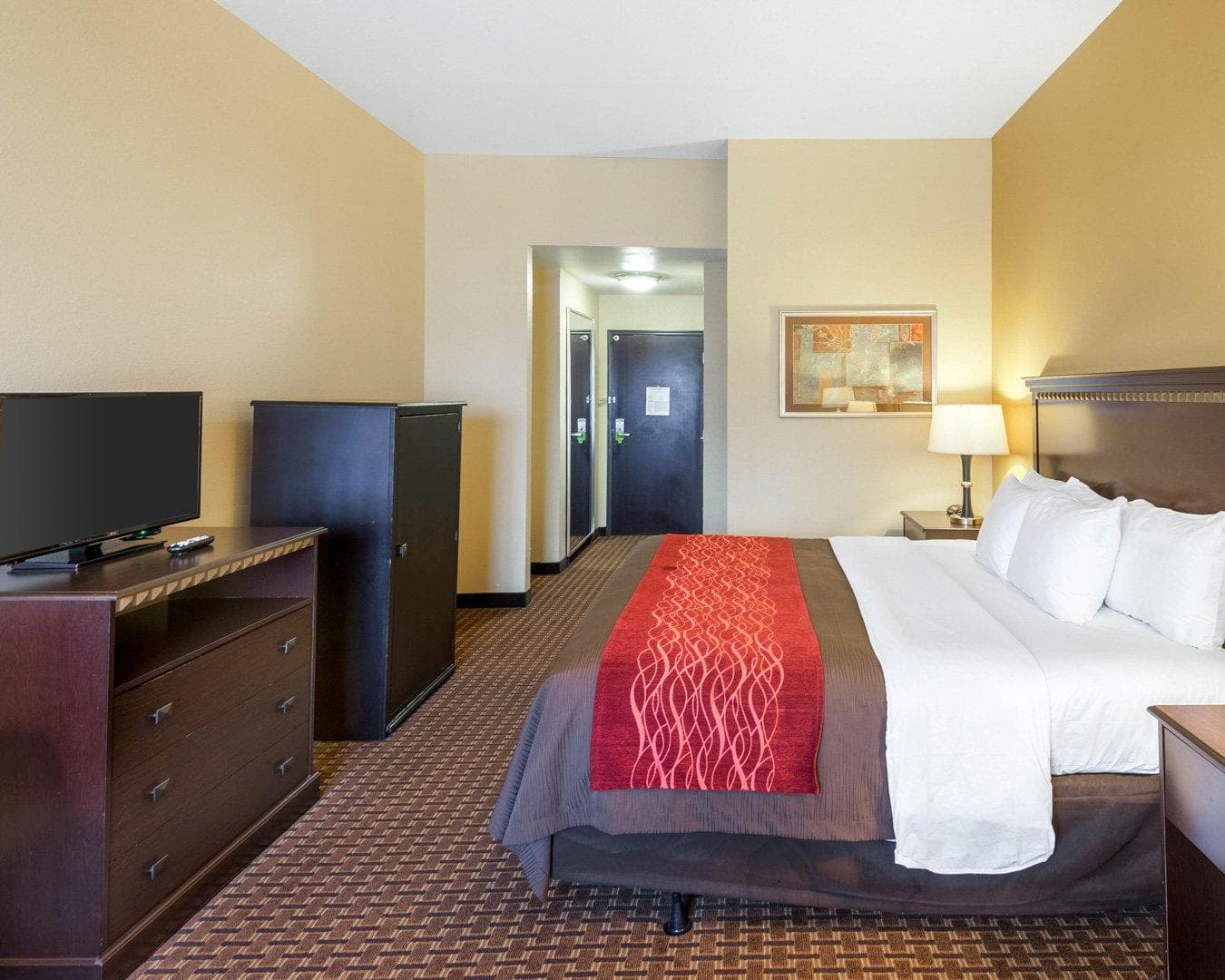 Comfort Inn & Suites Regional Medical Center - Image 4