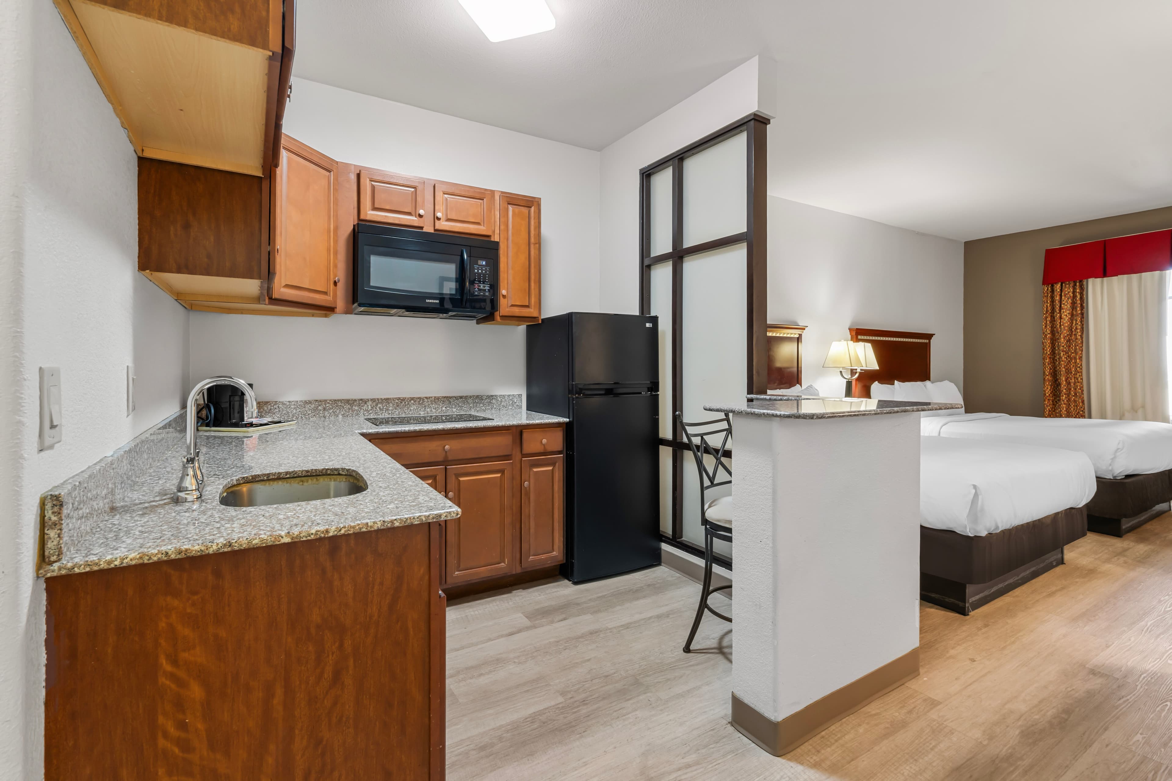 Comfort Suites Lake Worth — 6