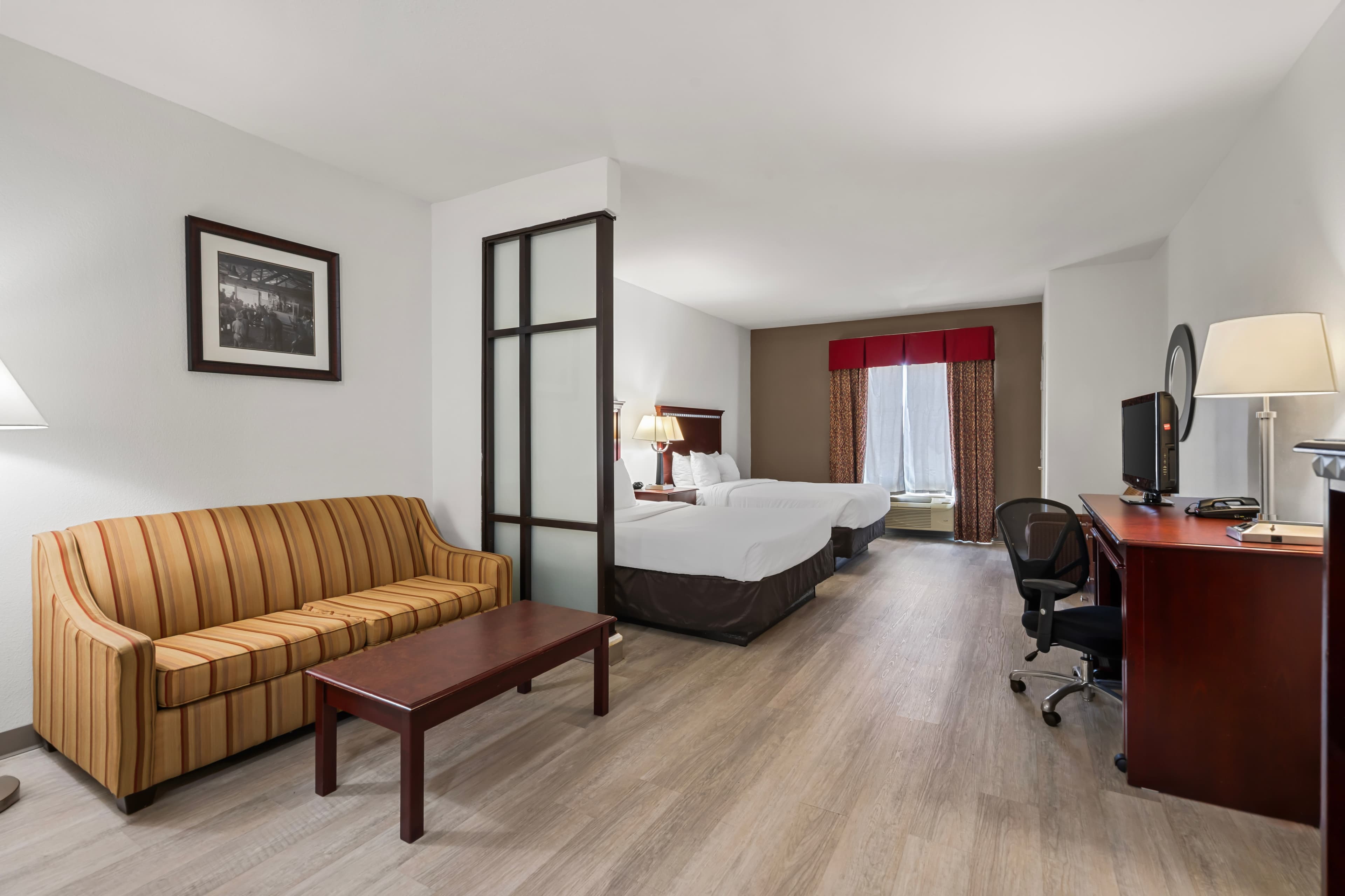 Comfort Suites Lake Worth — 10