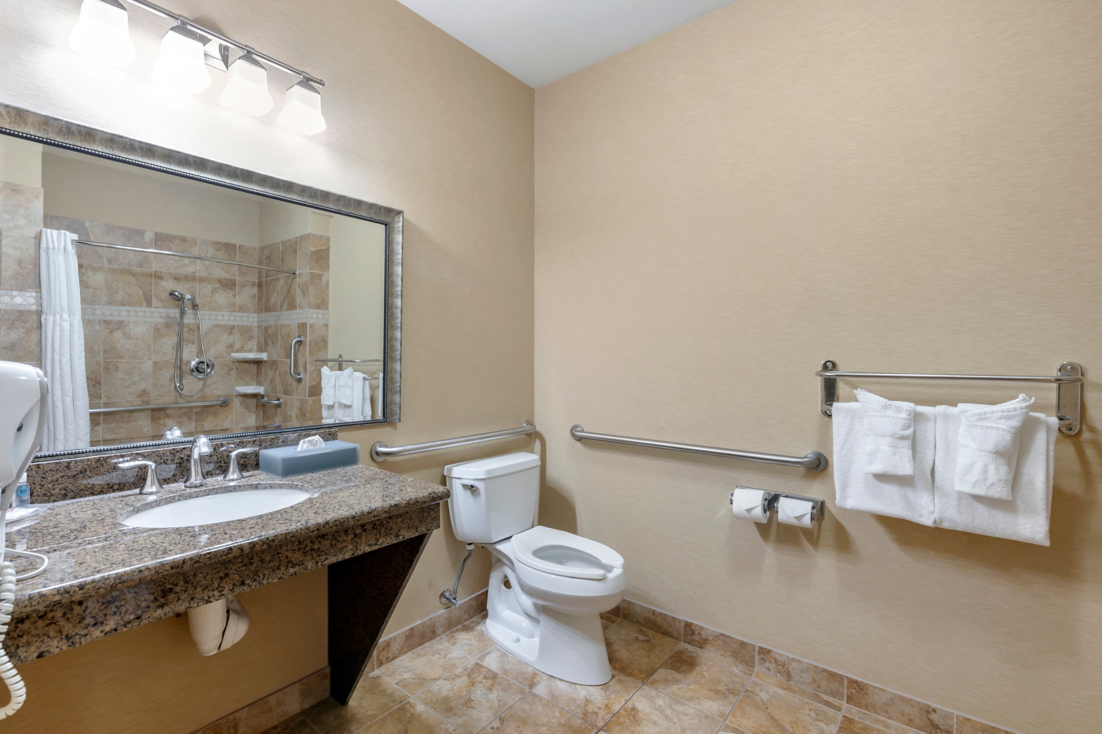 Comfort Inn & Suites Fort Worth - Fossil Creek — 6