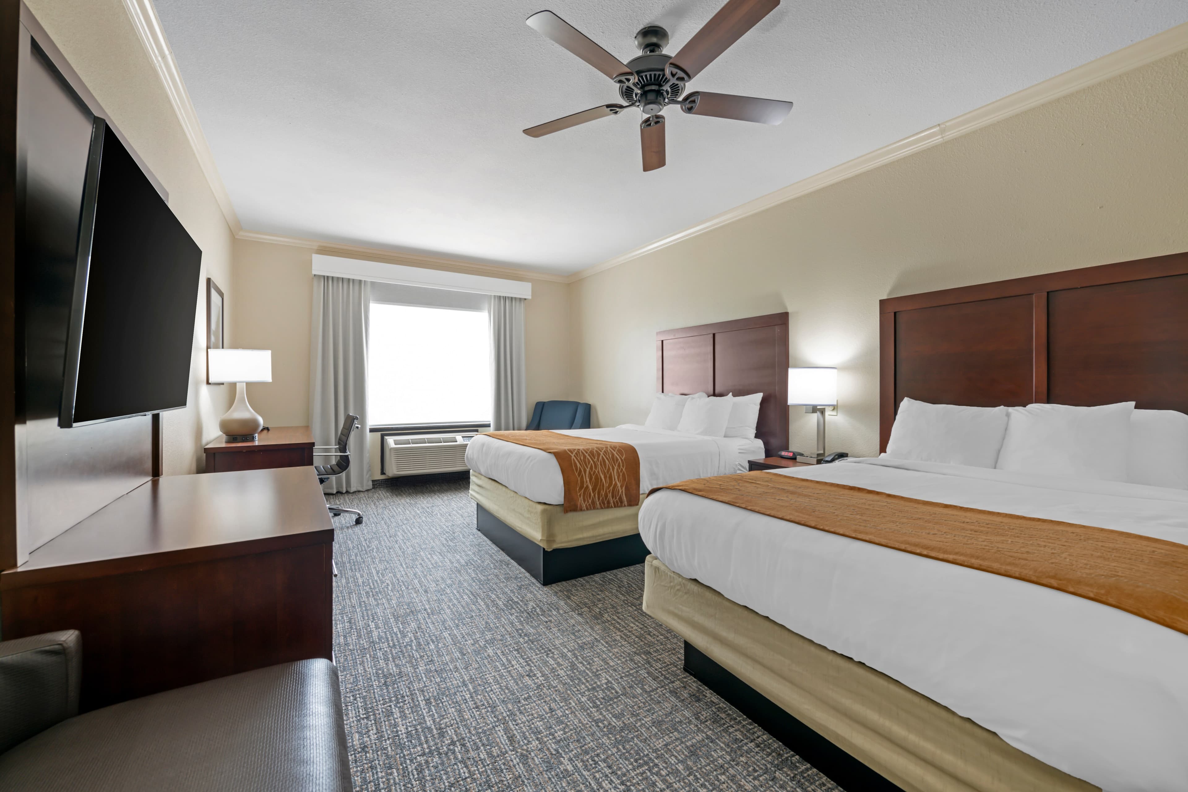 Comfort Inn & Suites Fort Worth - Fossil Creek — 13