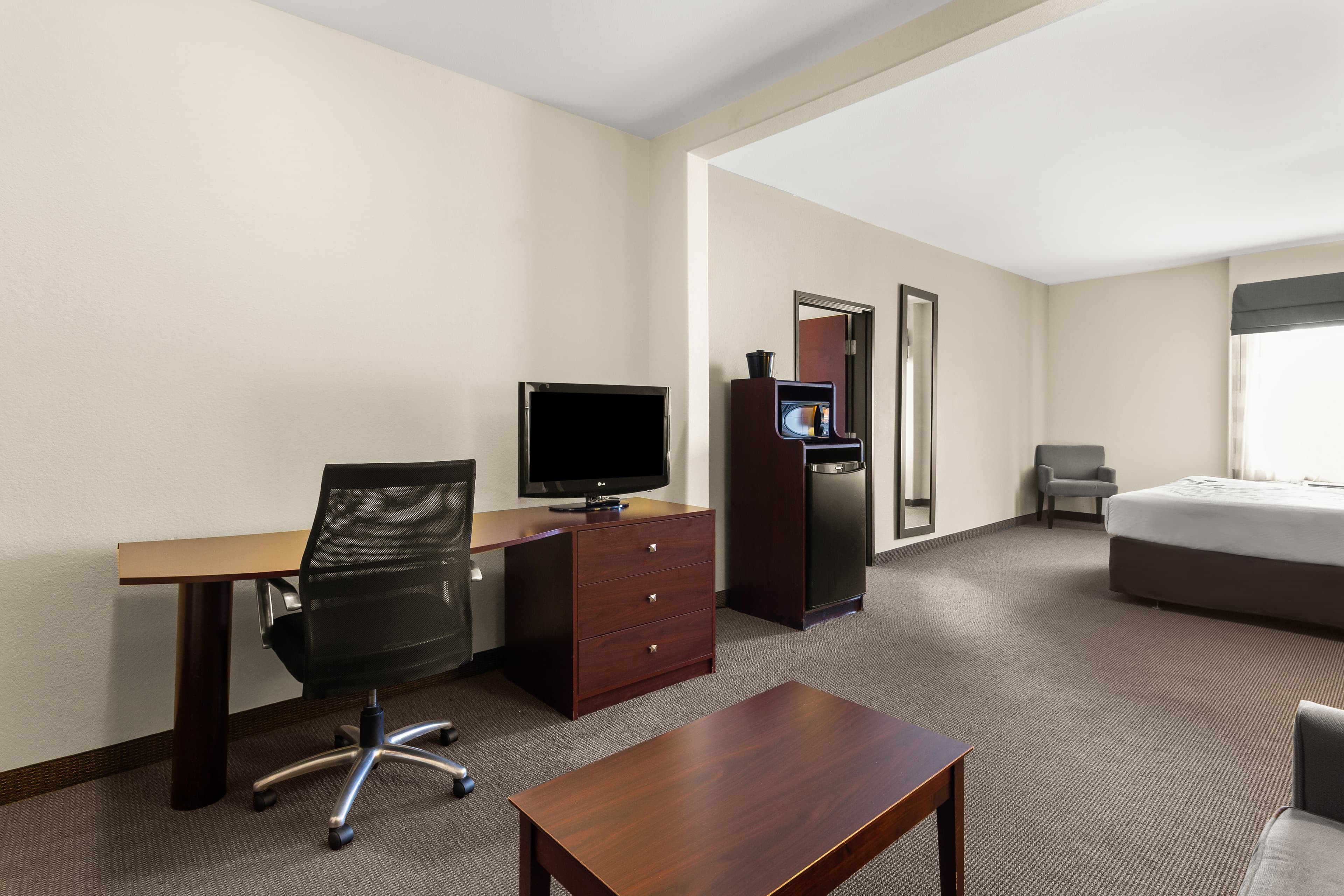Sleep Inn & Suites Bush Intercontinental - IAH East — 20