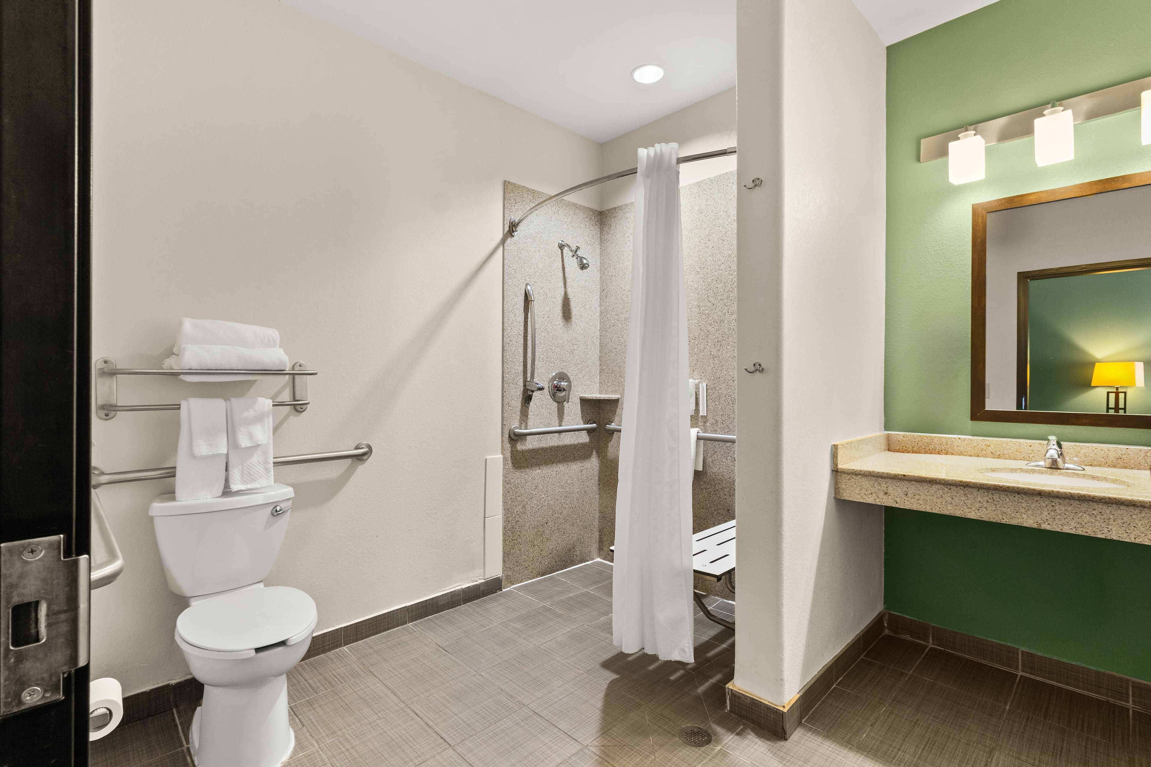 Sleep Inn & Suites Bush Intercontinental - IAH East — 21