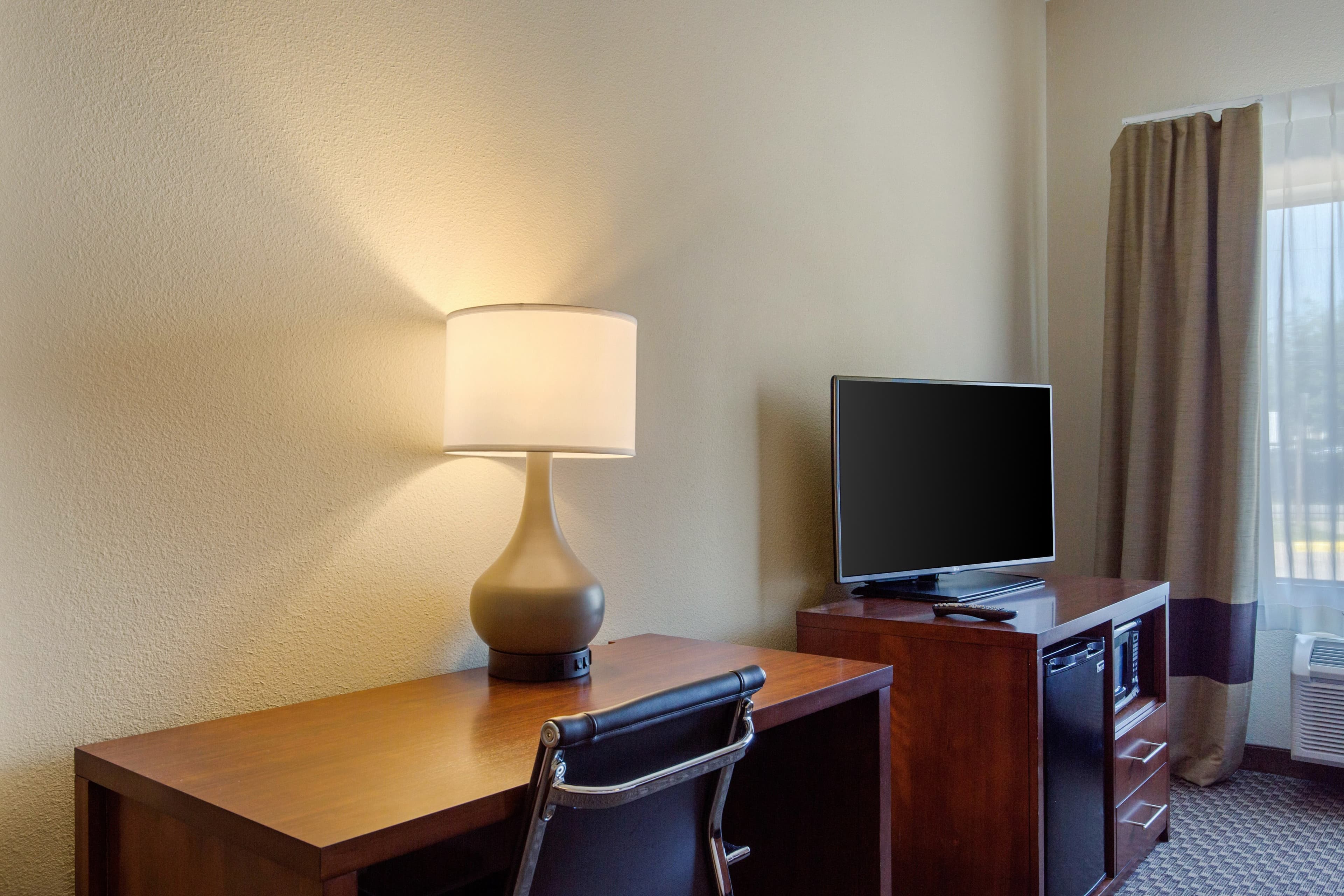 Comfort Inn & Suites SW Houston Sugarland — 14