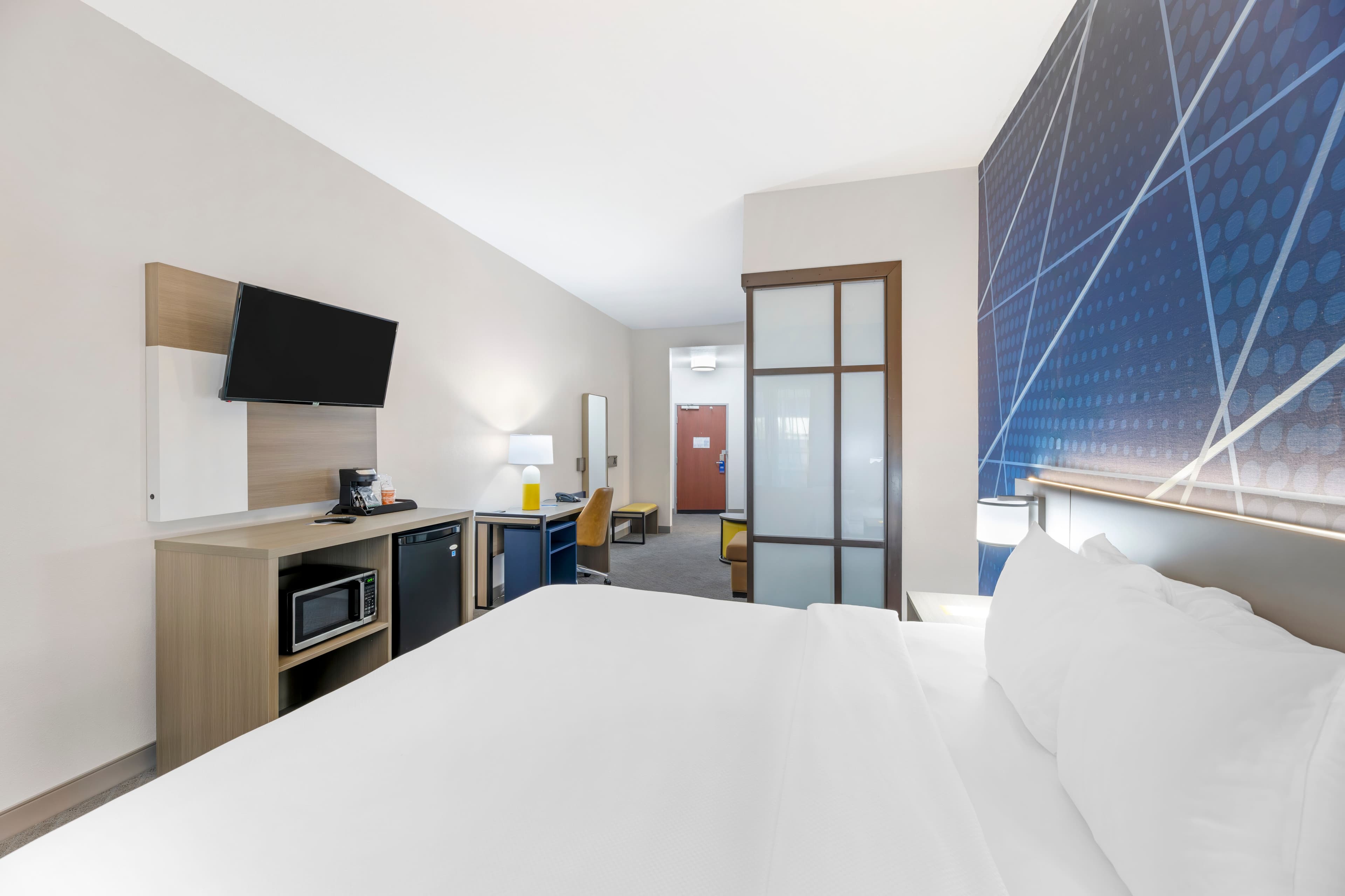 Comfort Suites Pecos — 3
