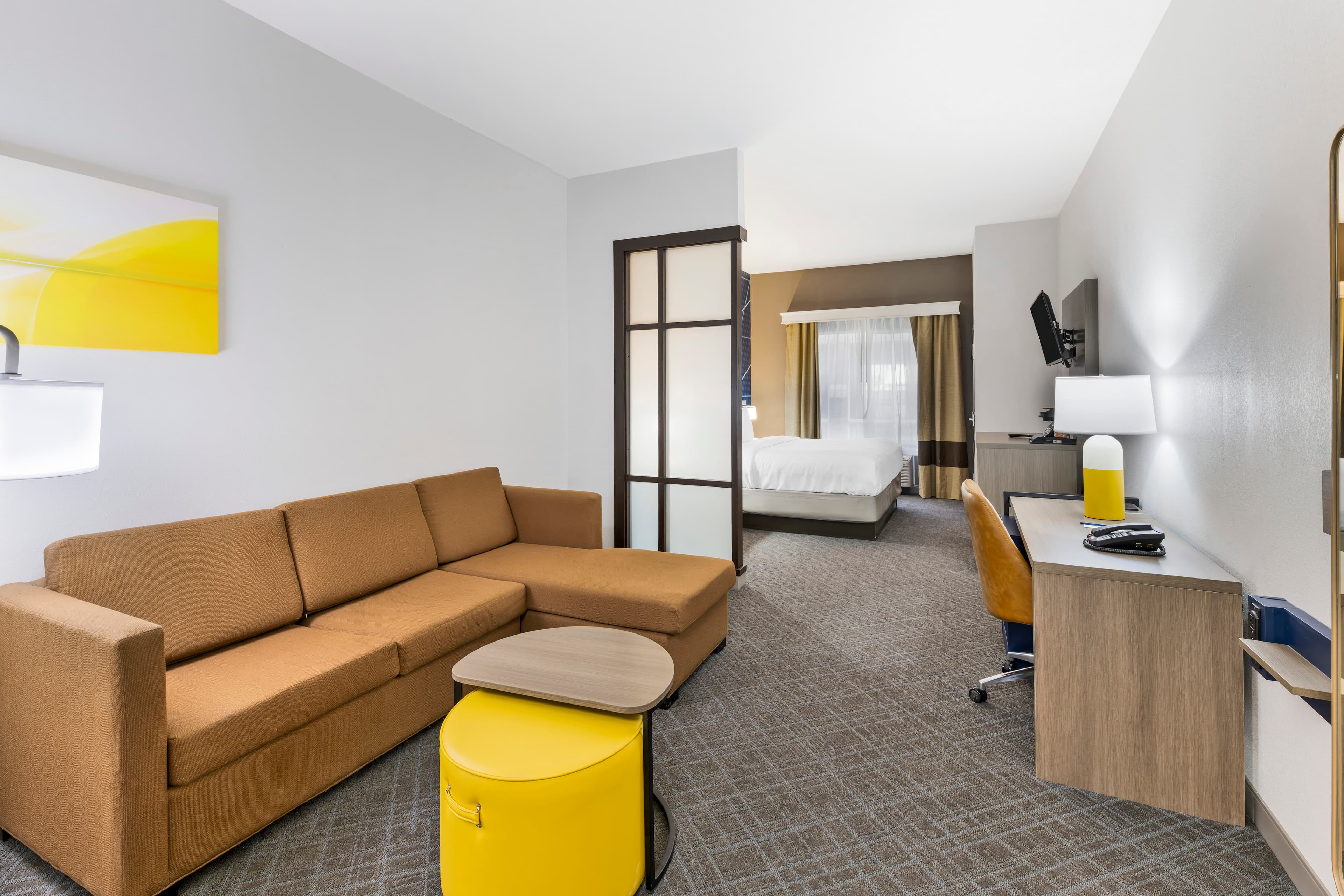 Comfort Suites Pecos — 4