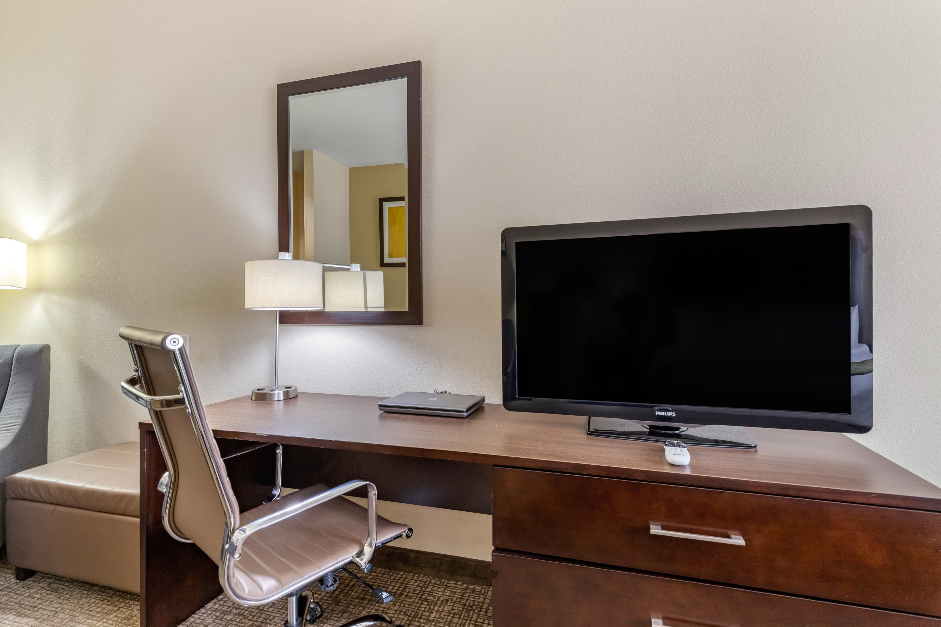 Comfort Inn & Suites Lakeside — 20