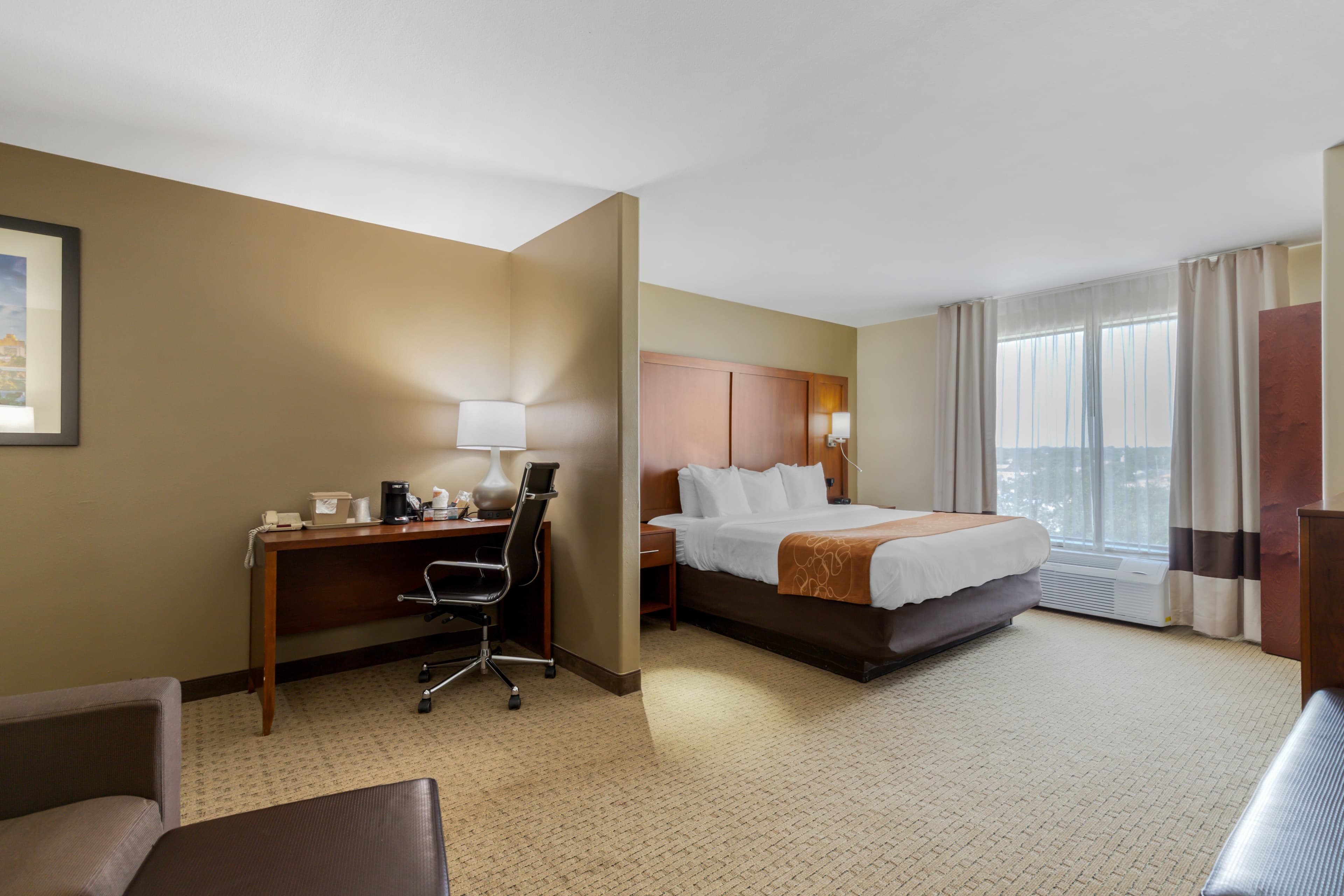 Comfort Suites Pflugerville - Austin North — 11