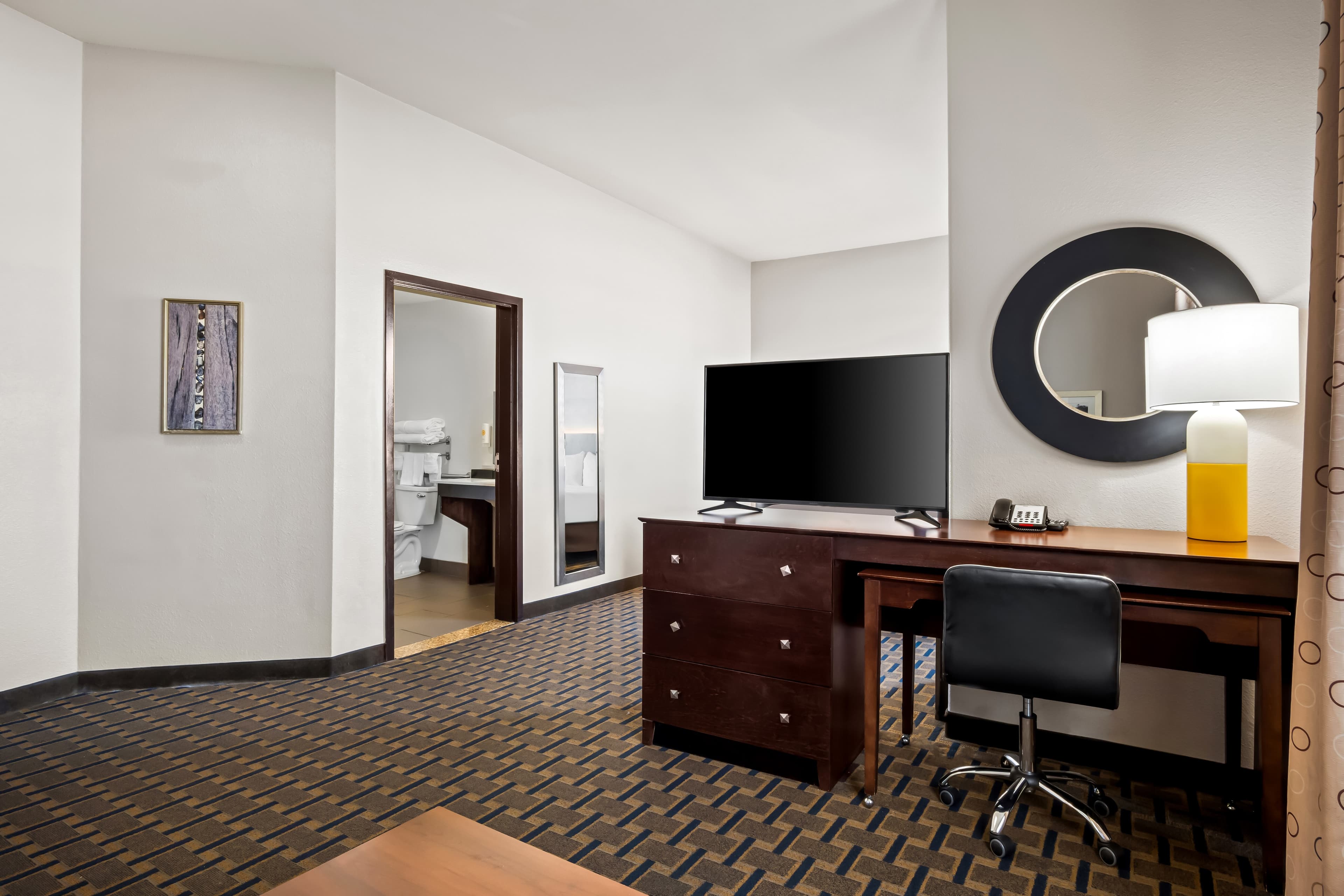 Comfort Suites Waxahachie - Dallas - Image 4
