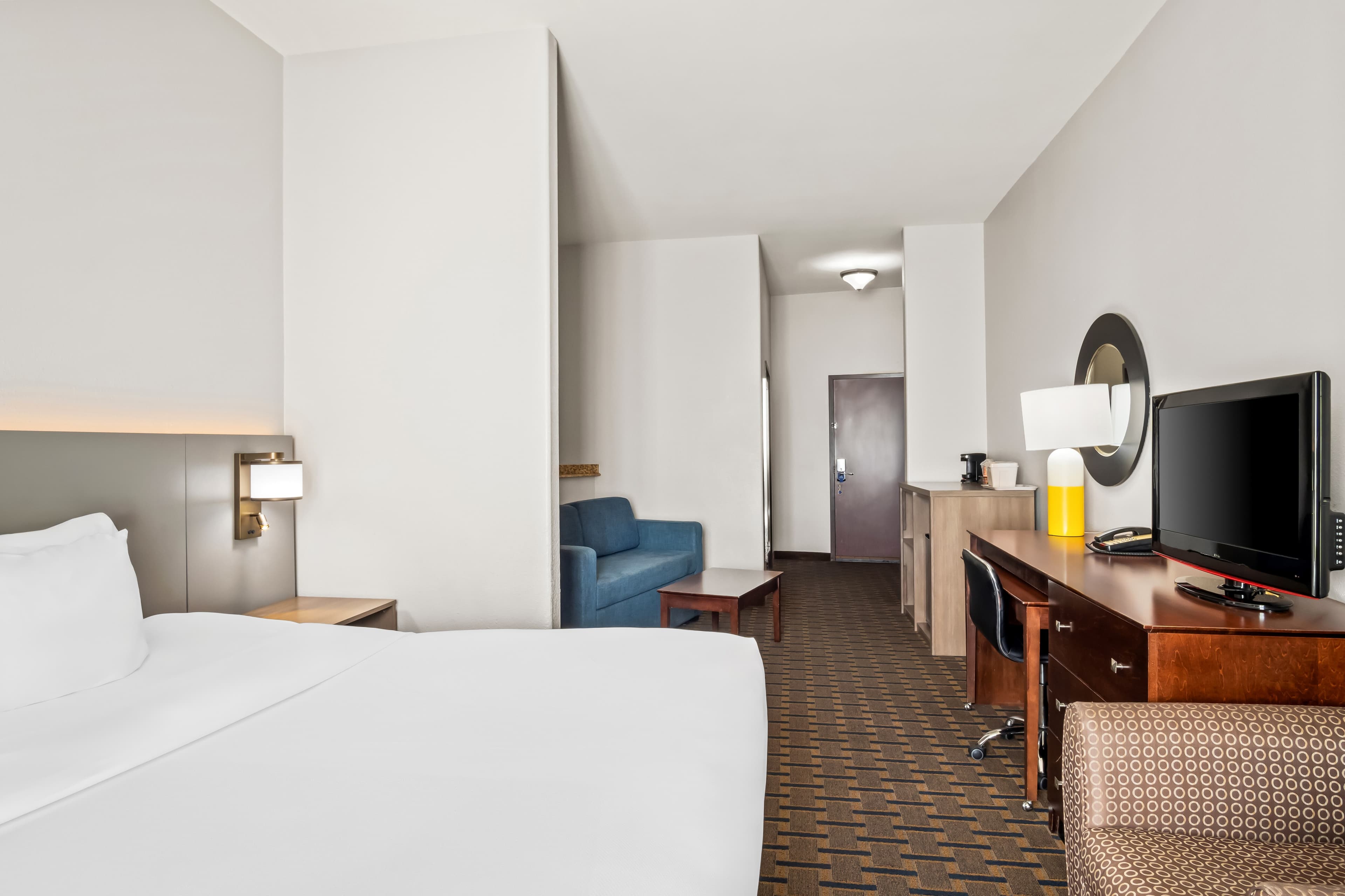 Comfort Suites Waxahachie - Dallas — 16