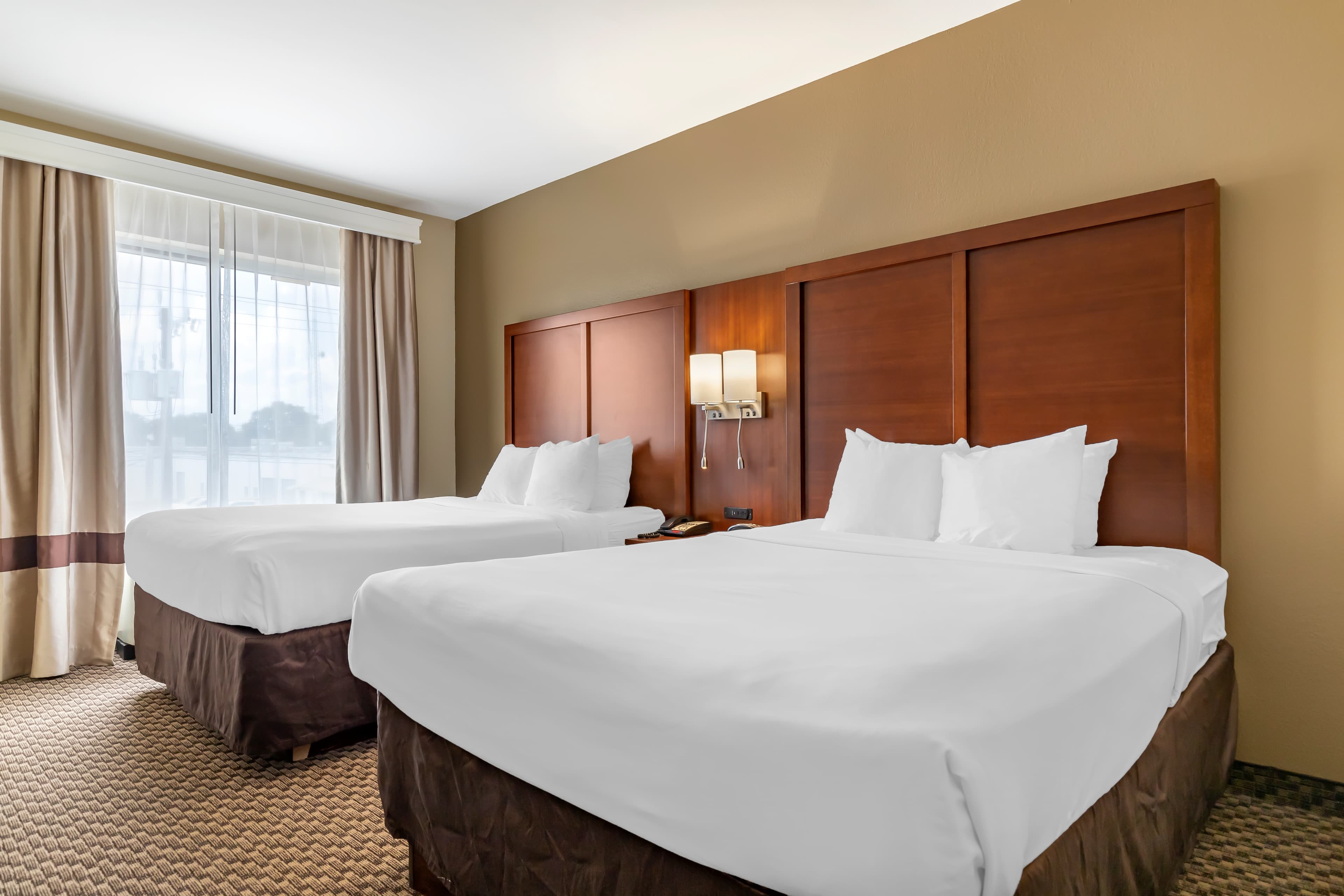 Comfort Suites Medical Center near Six Flags — 20