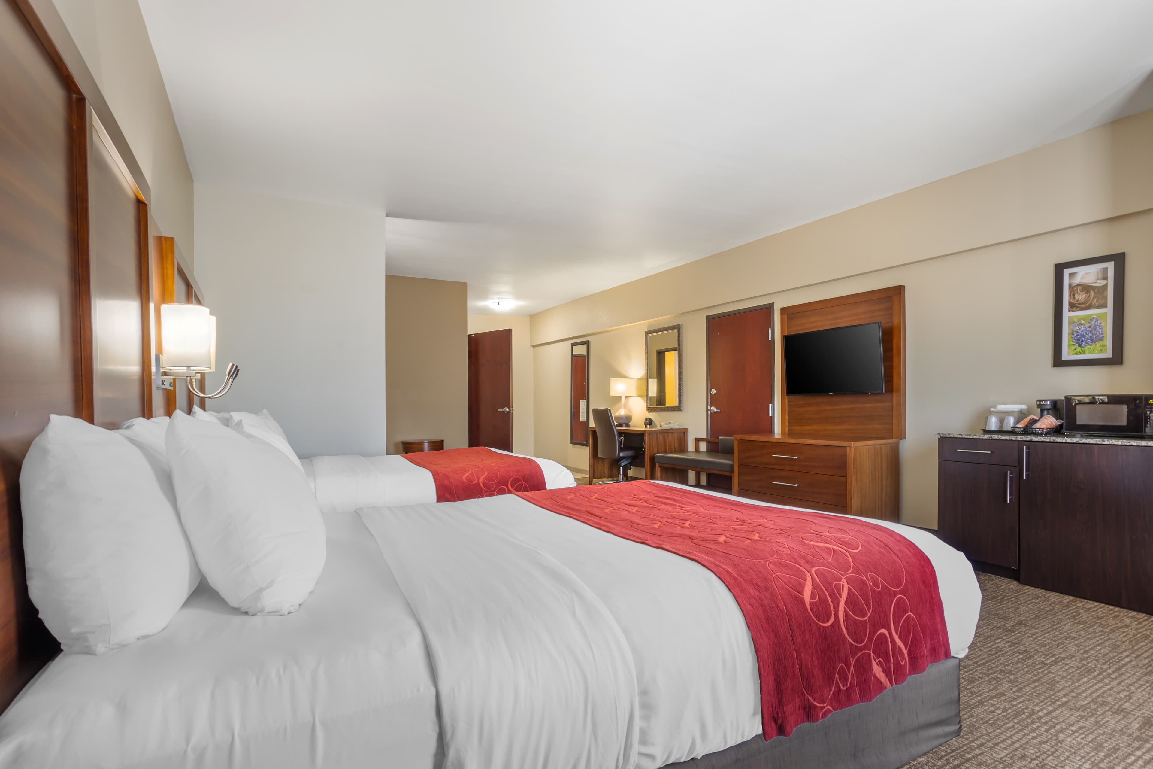 Comfort Suites Old Town Spring — 15