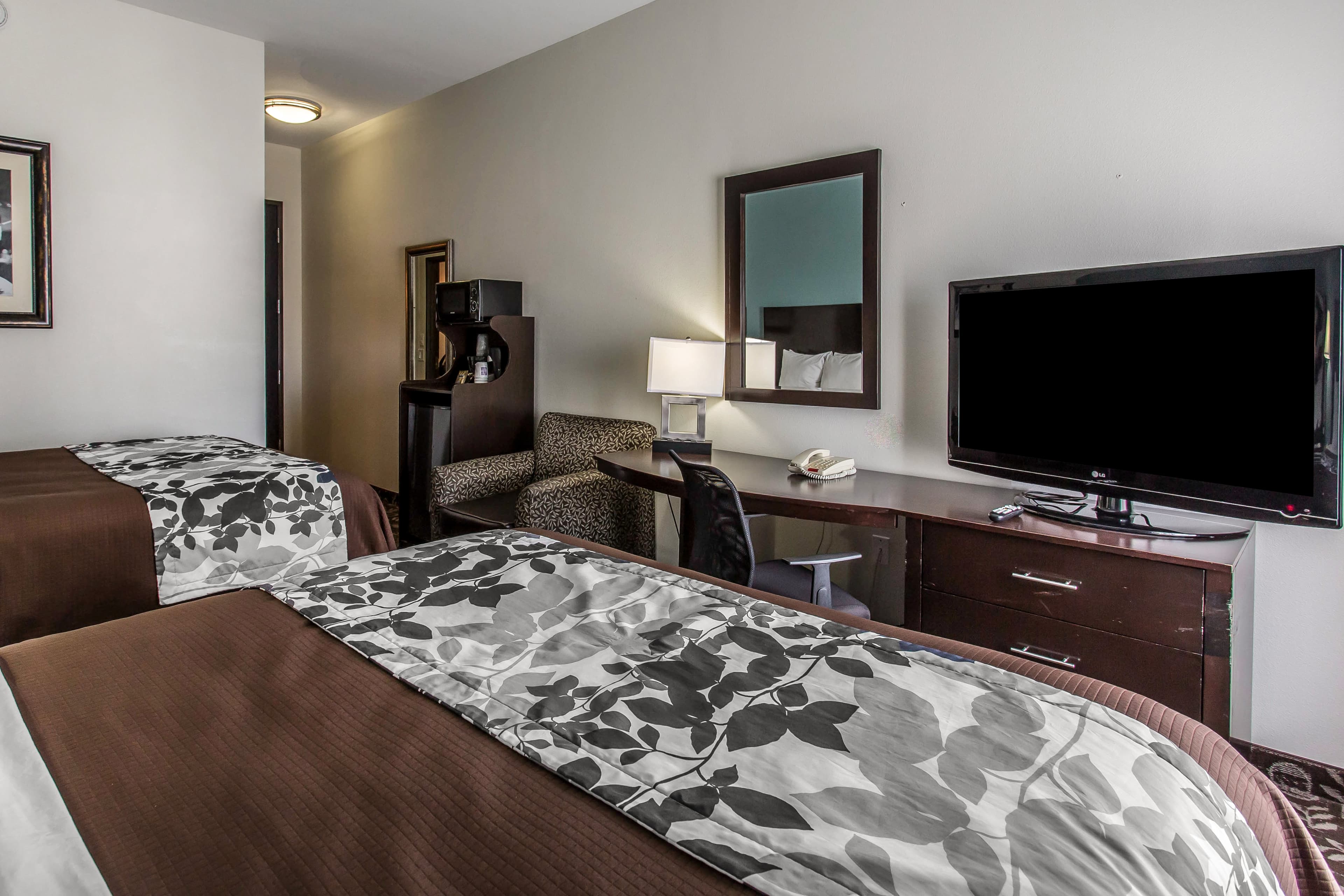Sleep Inn & Suites West Medical Center — 9
