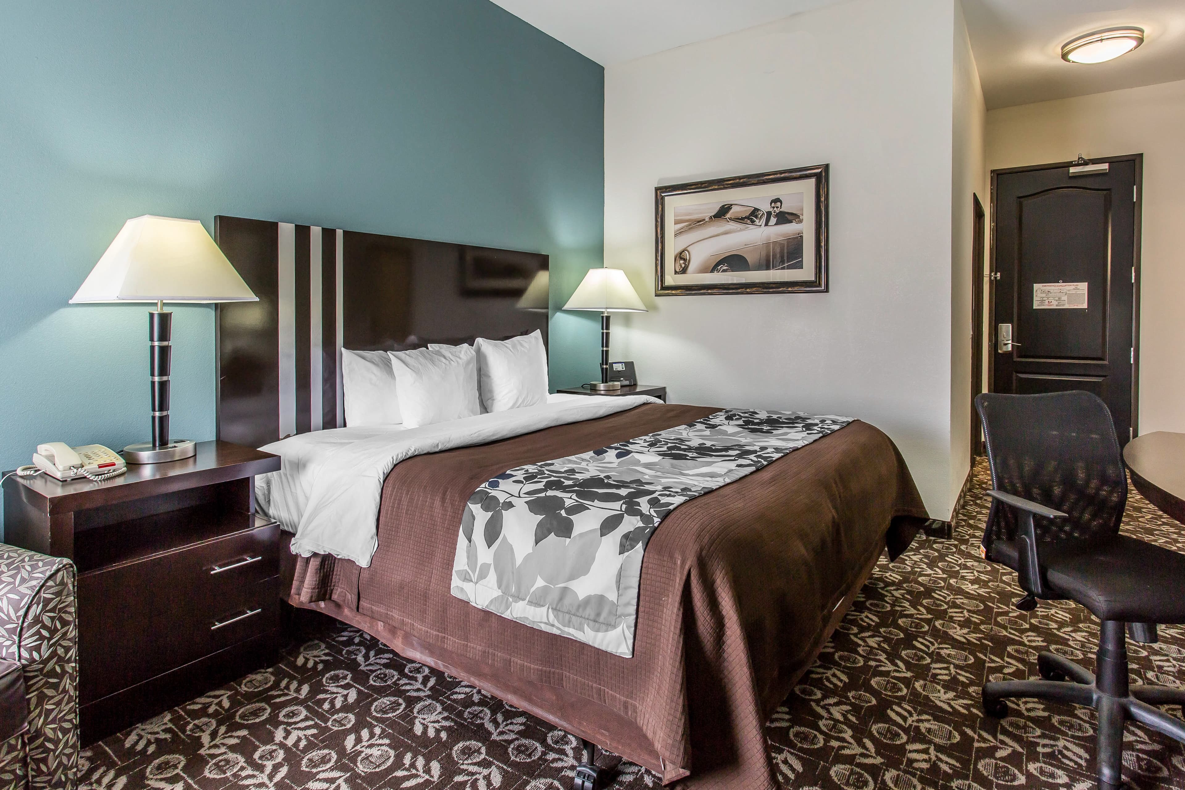 Sleep Inn & Suites West Medical Center - Image 2