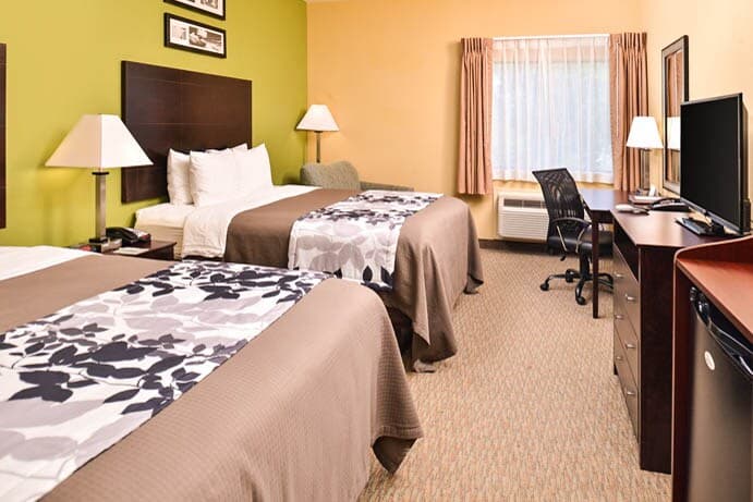 Sleep Inn & Suites Near Downtown North — 14