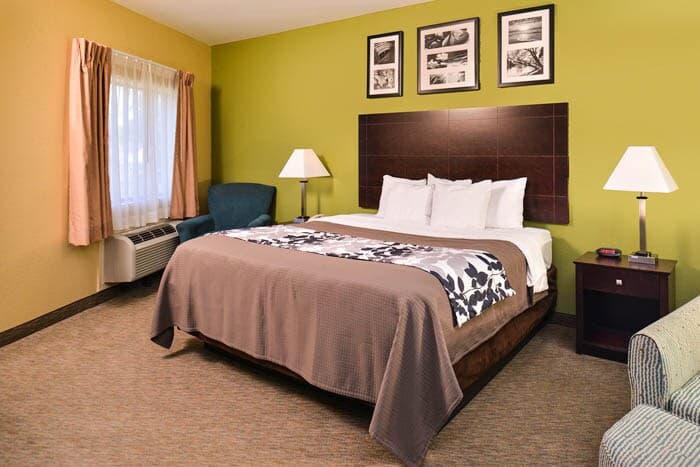 Sleep Inn & Suites Near Downtown North — 21