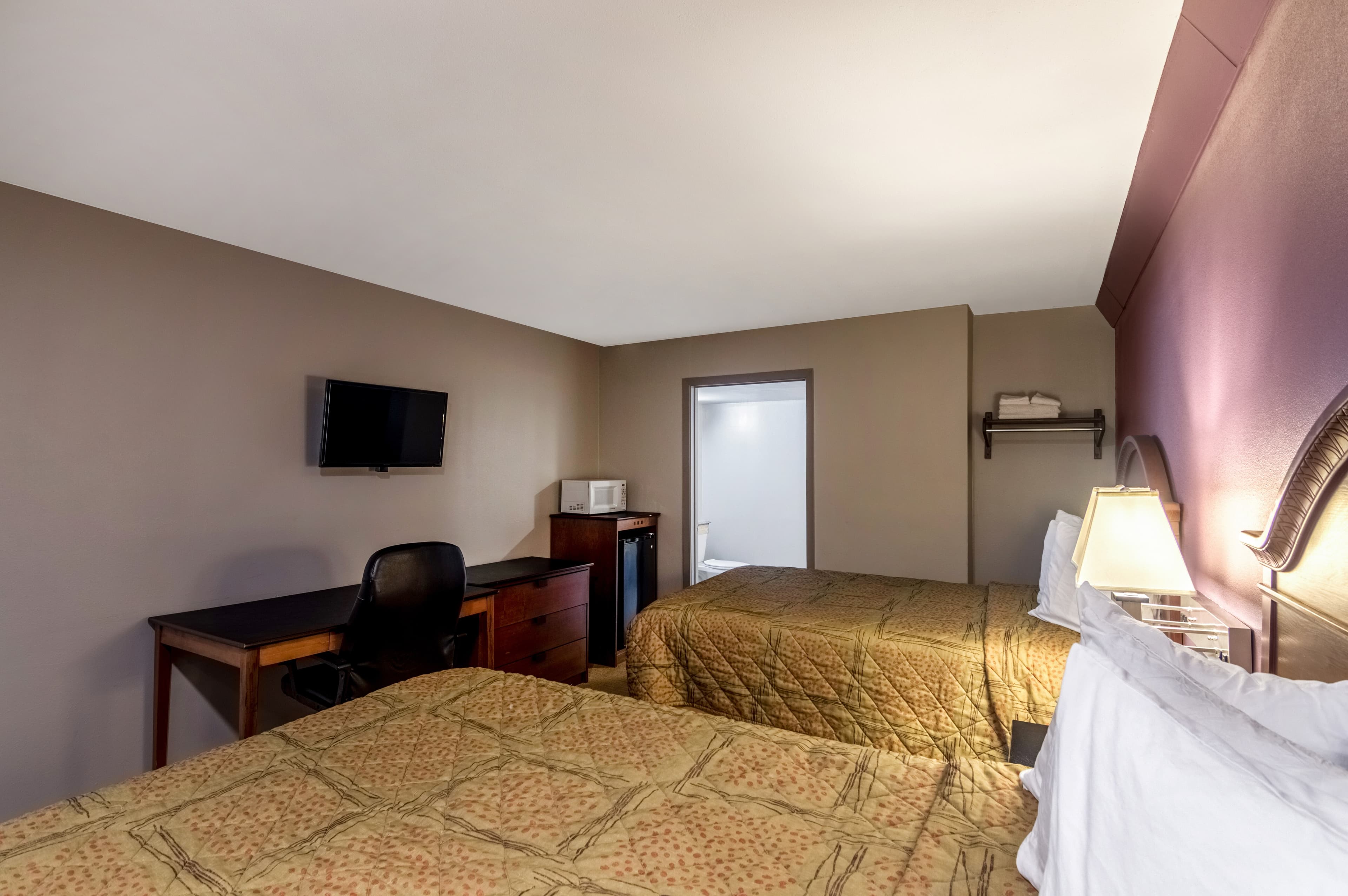 Rodeway Inn Arlington Entertainment District Area — 14