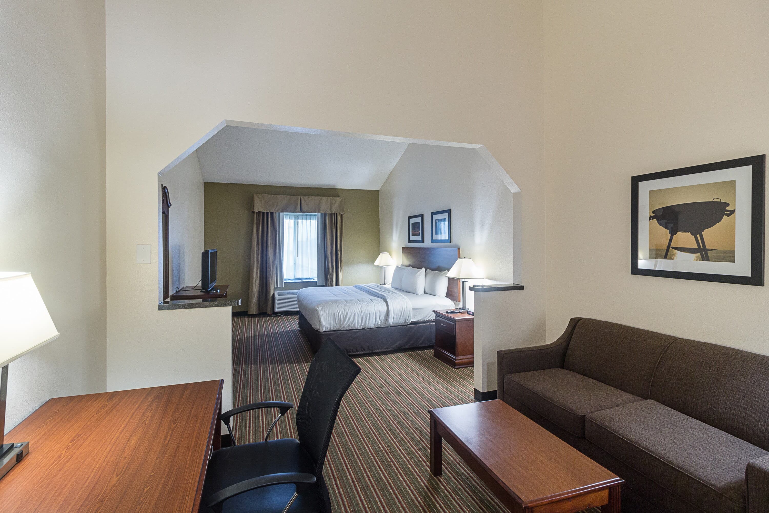 Quality Inn & Suites West Chase — 18