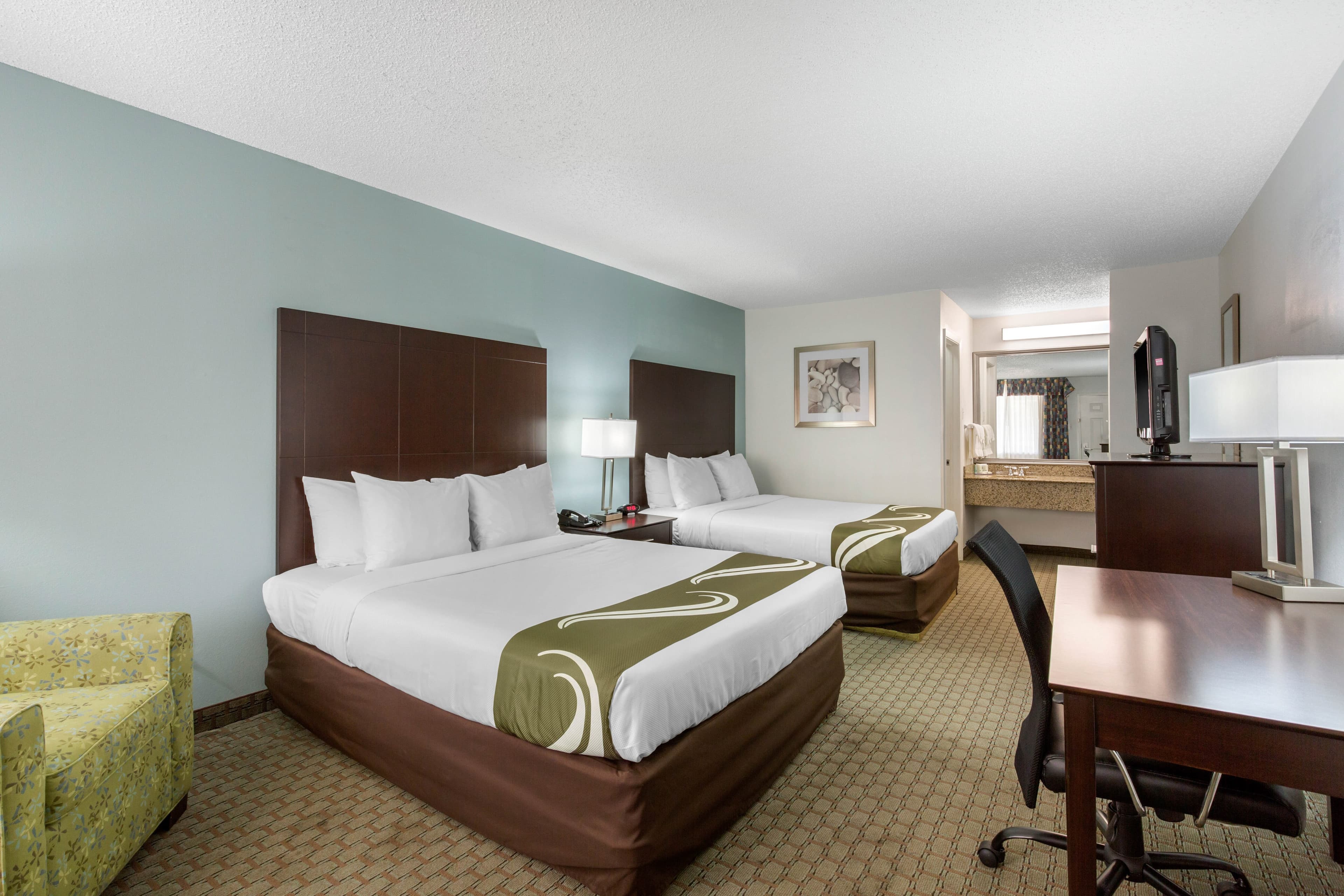 Quality Inn Clute Freeport - Image 1