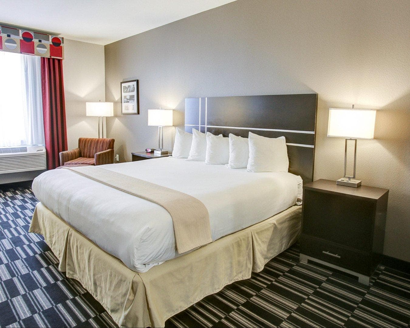 Quality Inn & Suites Bryan-College Station - Image 2