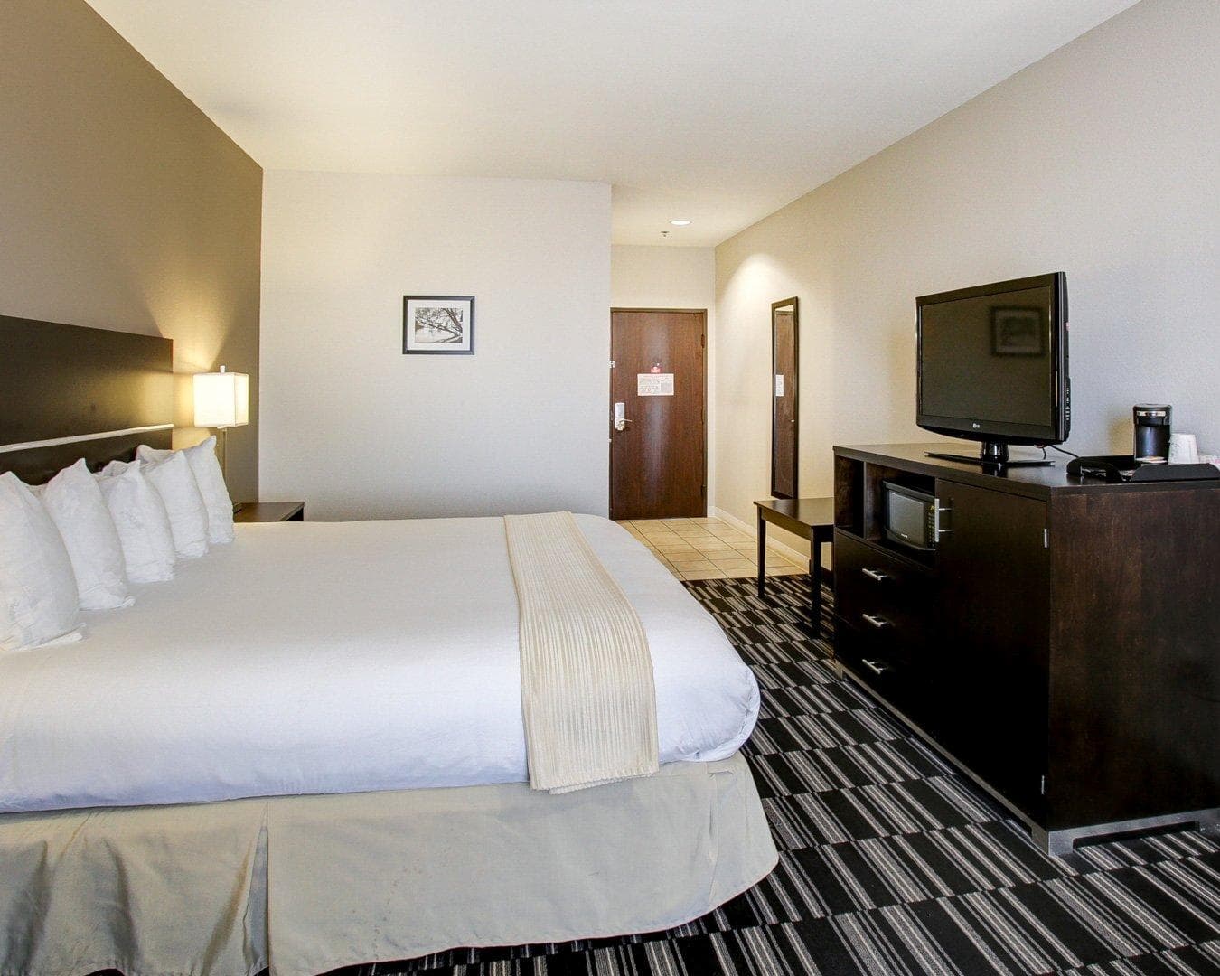 Quality Inn & Suites Bryan-College Station - Image 5