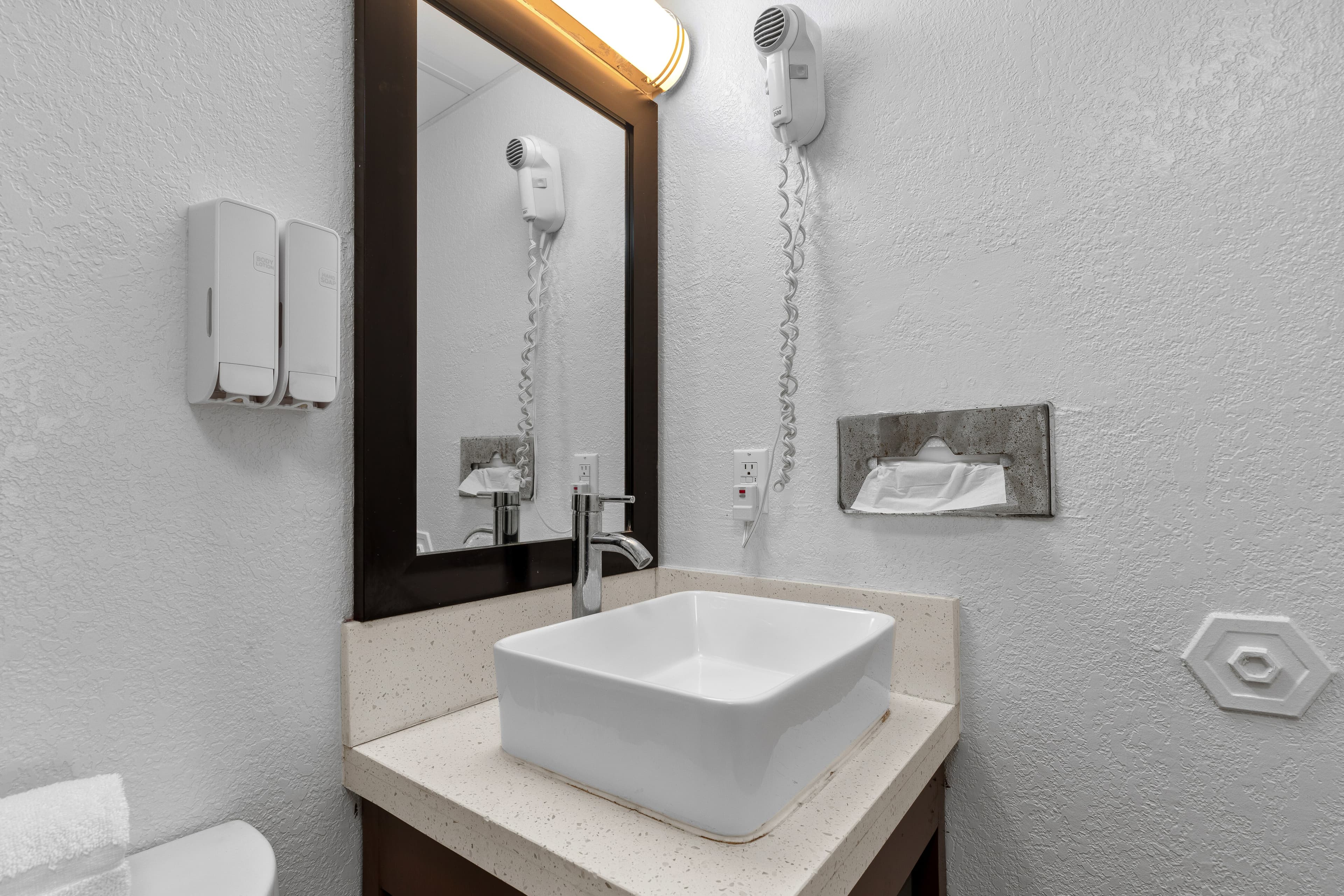 WindWater Hotel and Marina — 31