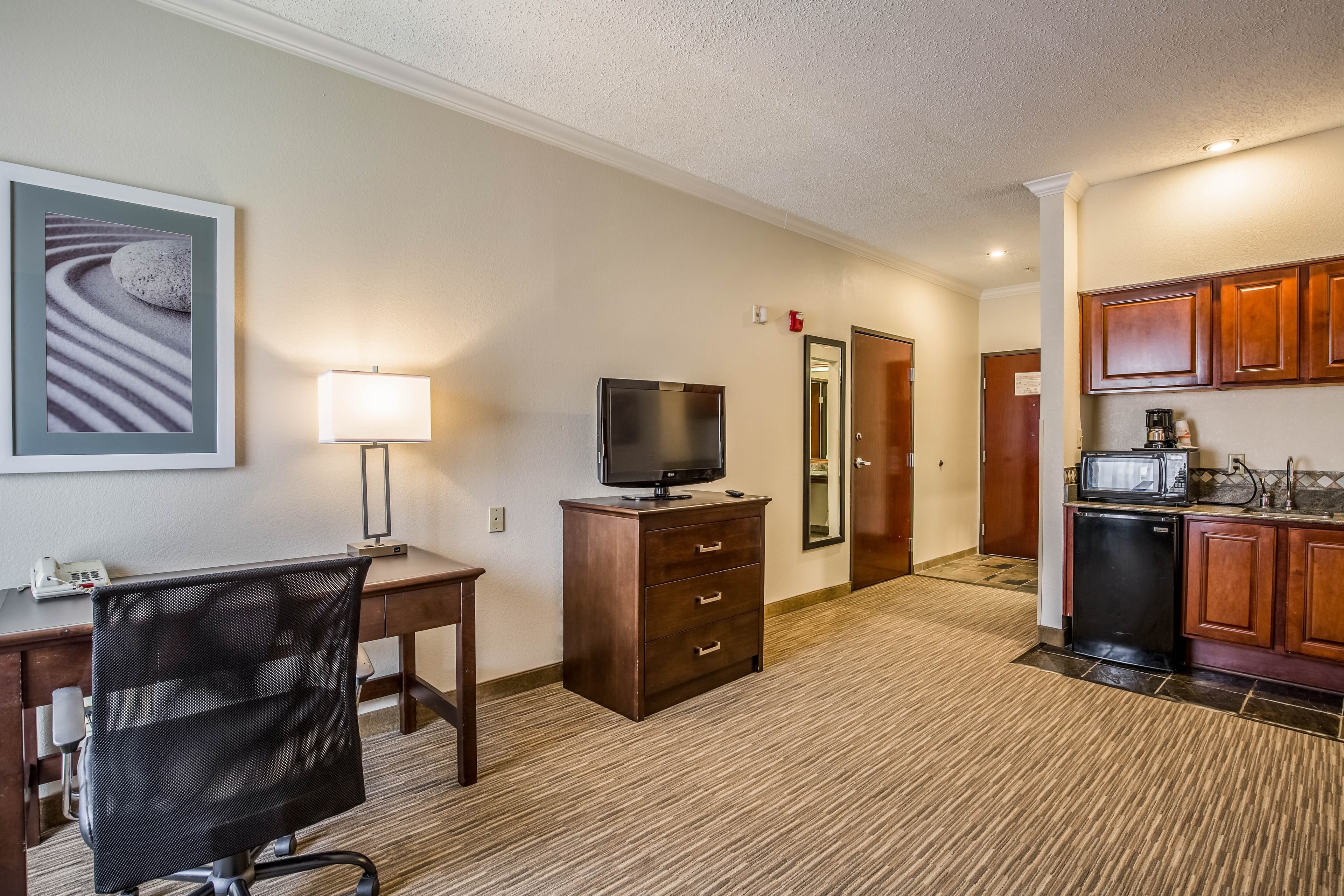 Quality Inn & Suites Seabrook- NASA- Kemah - Image 5