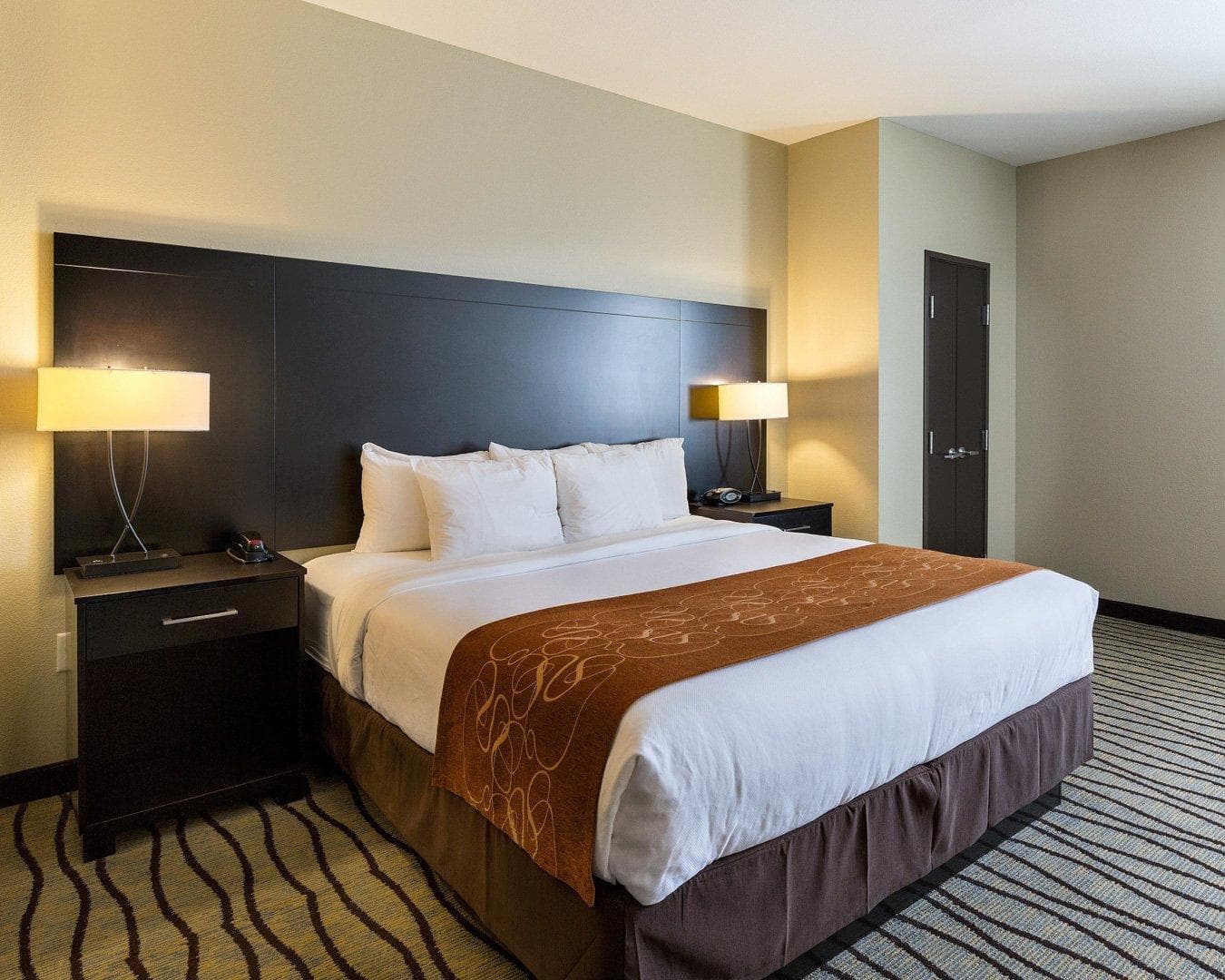 Comfort Suites near Westchase on Beltway 8 — 7