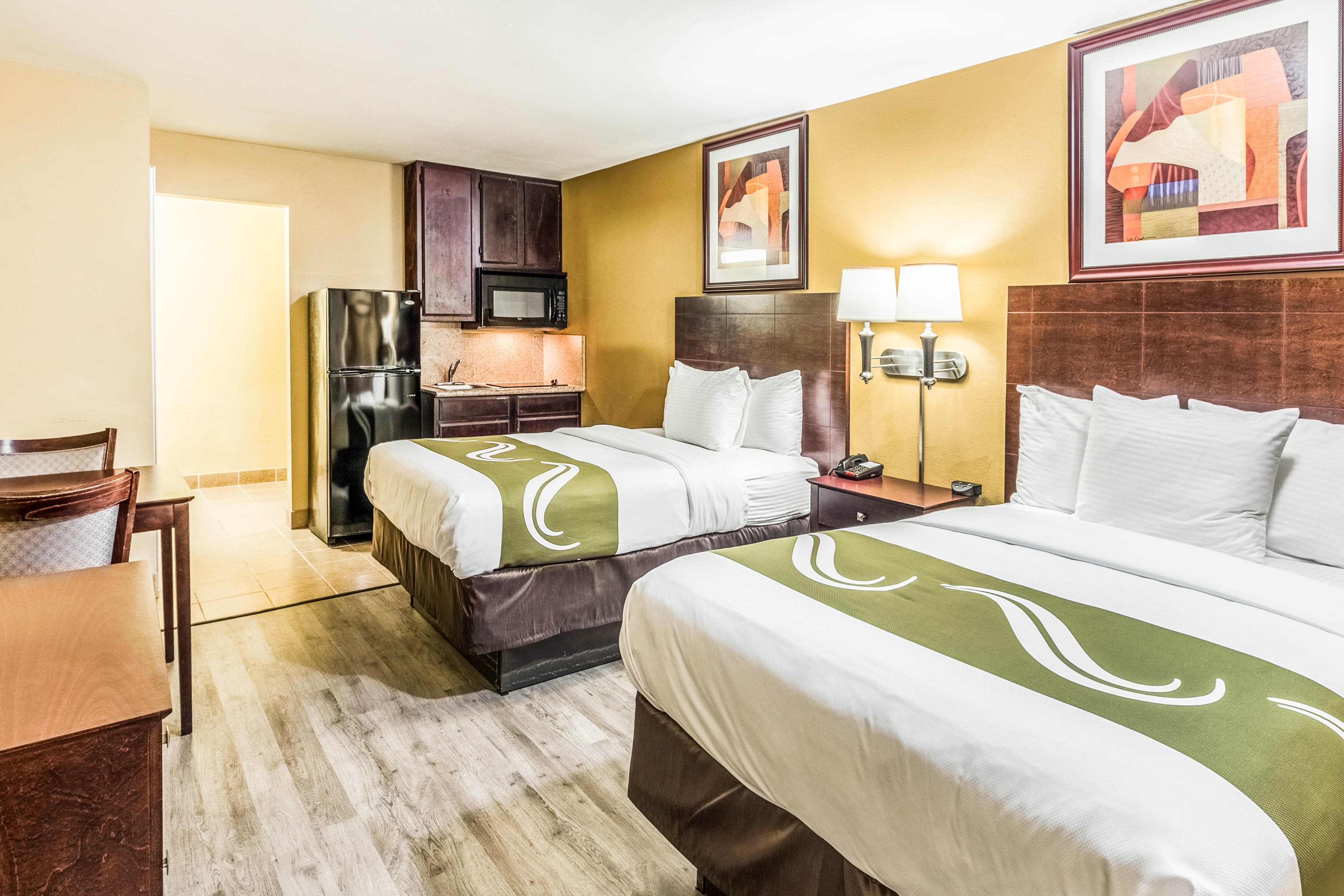 Quality Inn Corsicana - Image 5