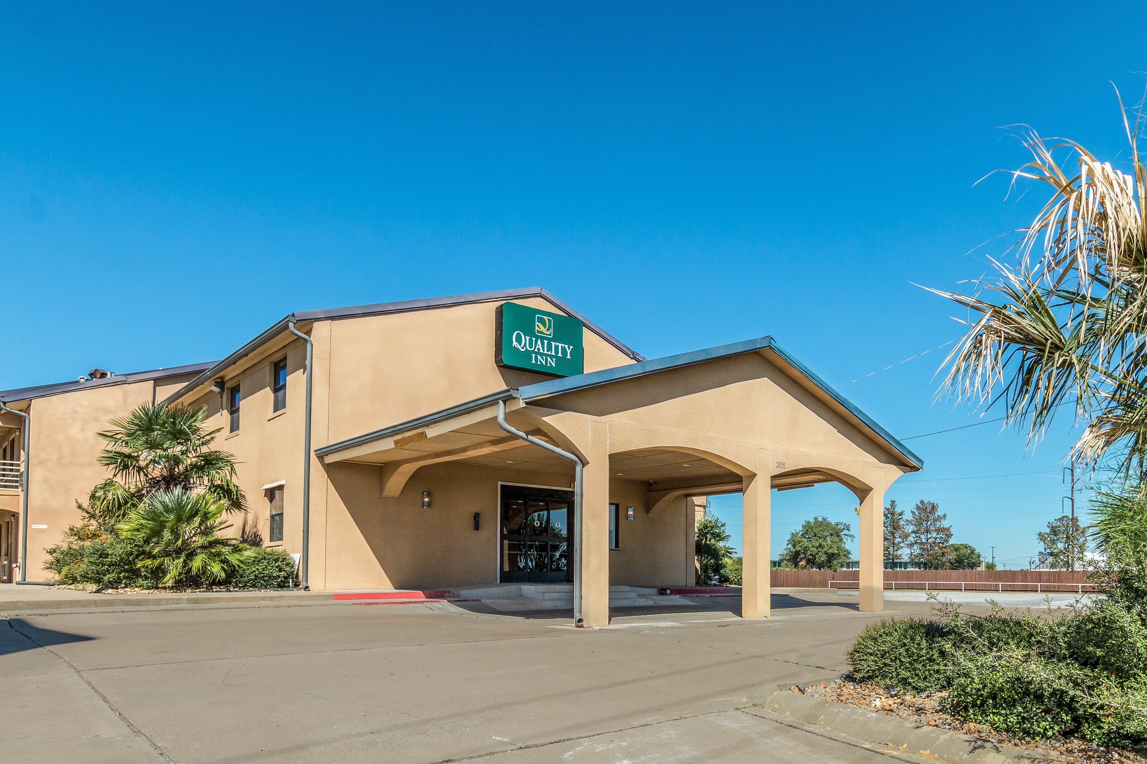 Quality Inn Corsicana - Image 1